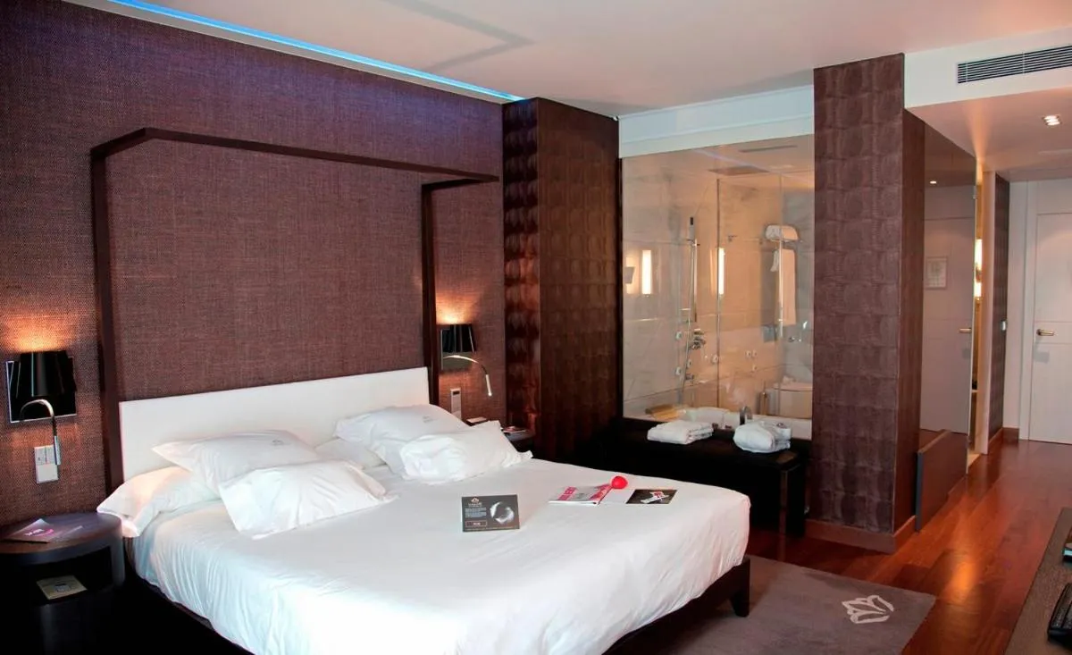 Bed in Gran Hotel Nagari Boutique & Spa