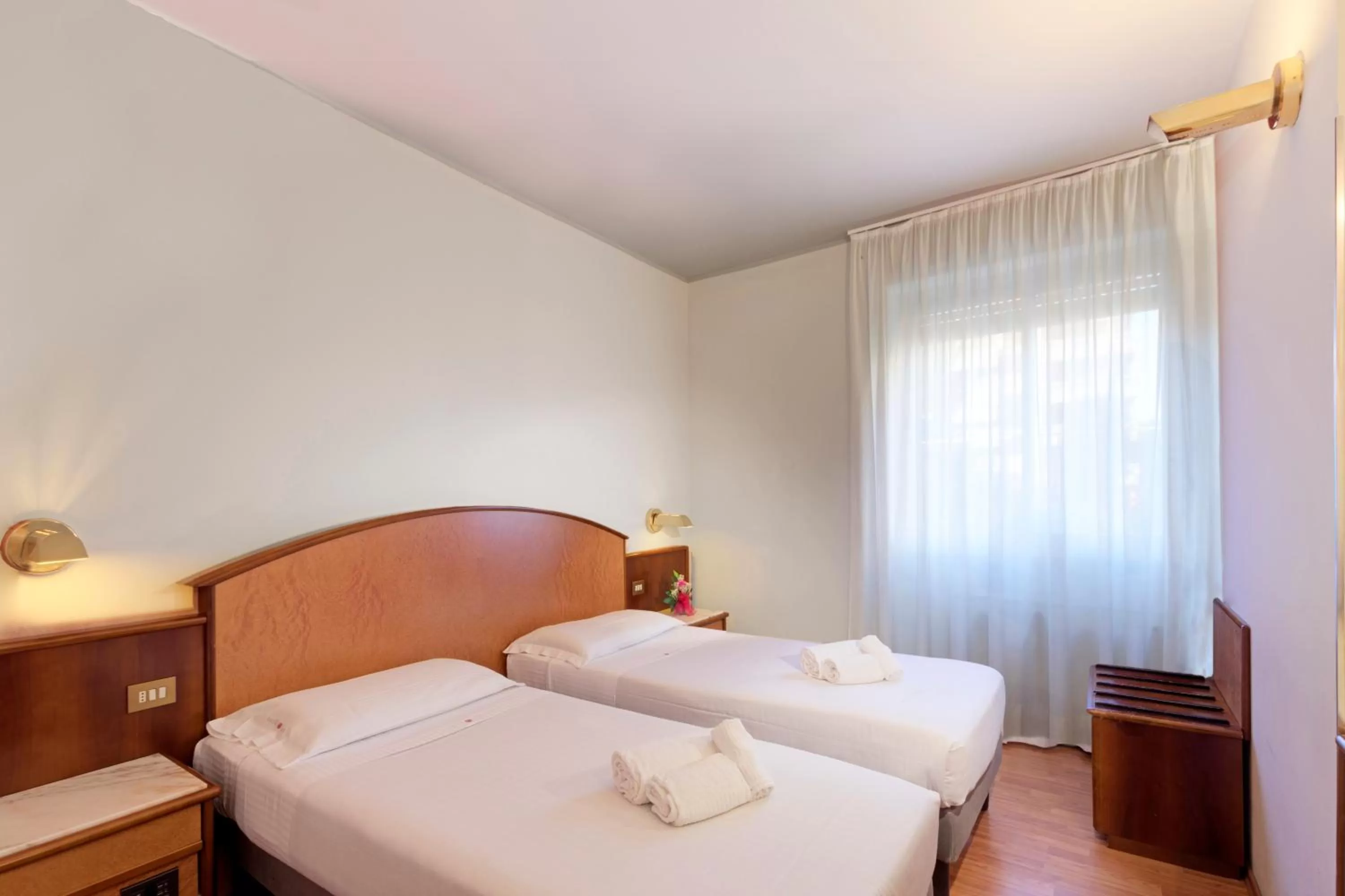 Photo of the whole room, Bed in Hotel Concorde Fiera