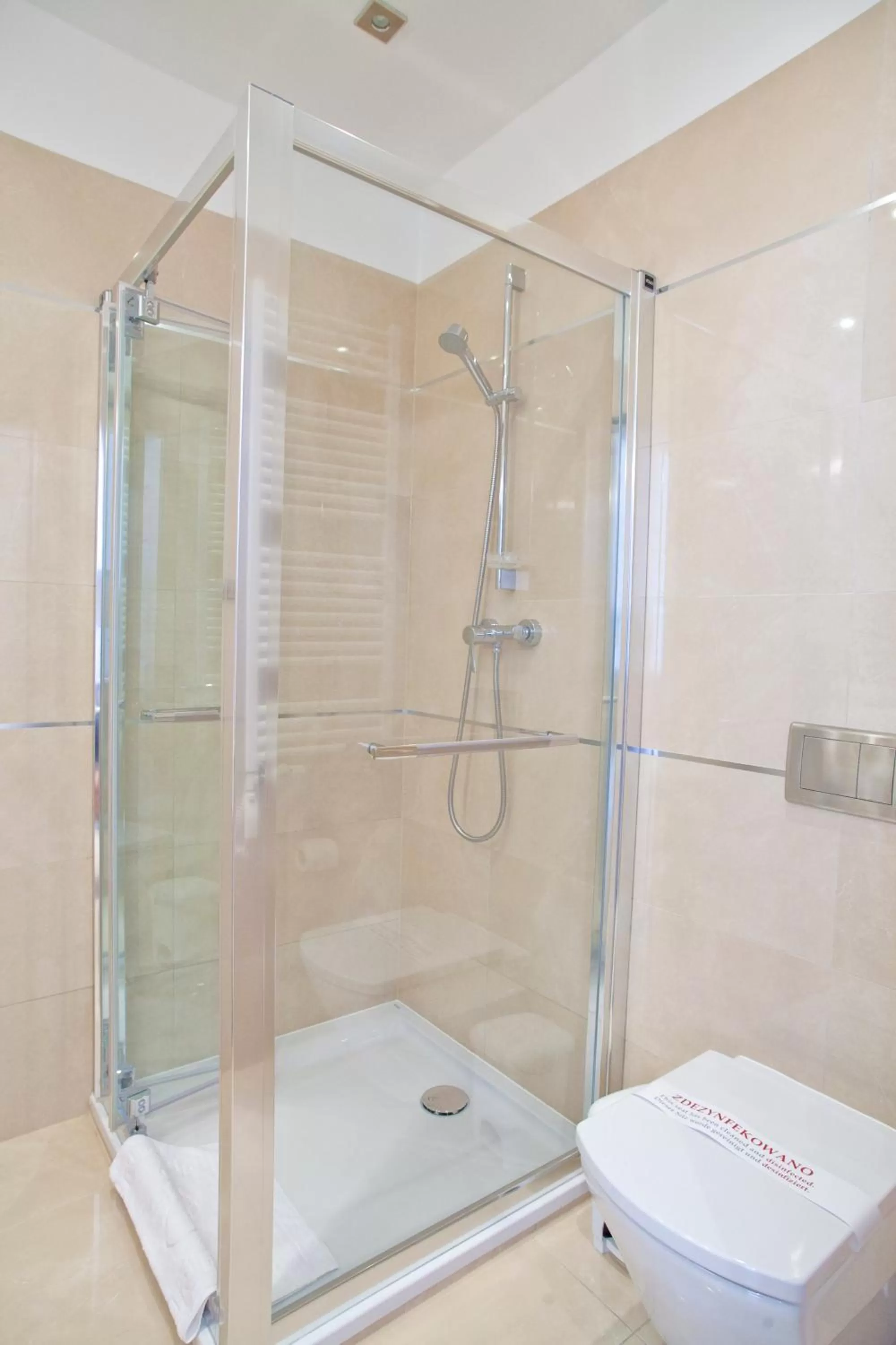 Shower, Bathroom in Dune Resort Mielno - A