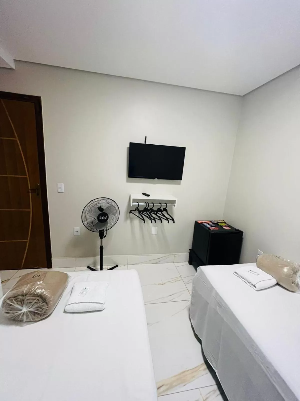 TV/Entertainment Center in Riacho Hotel