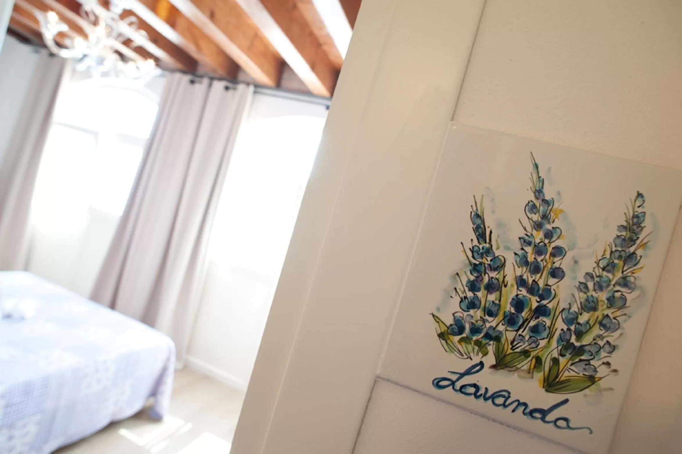 Decorative detail, Bed in Villa Myosotis