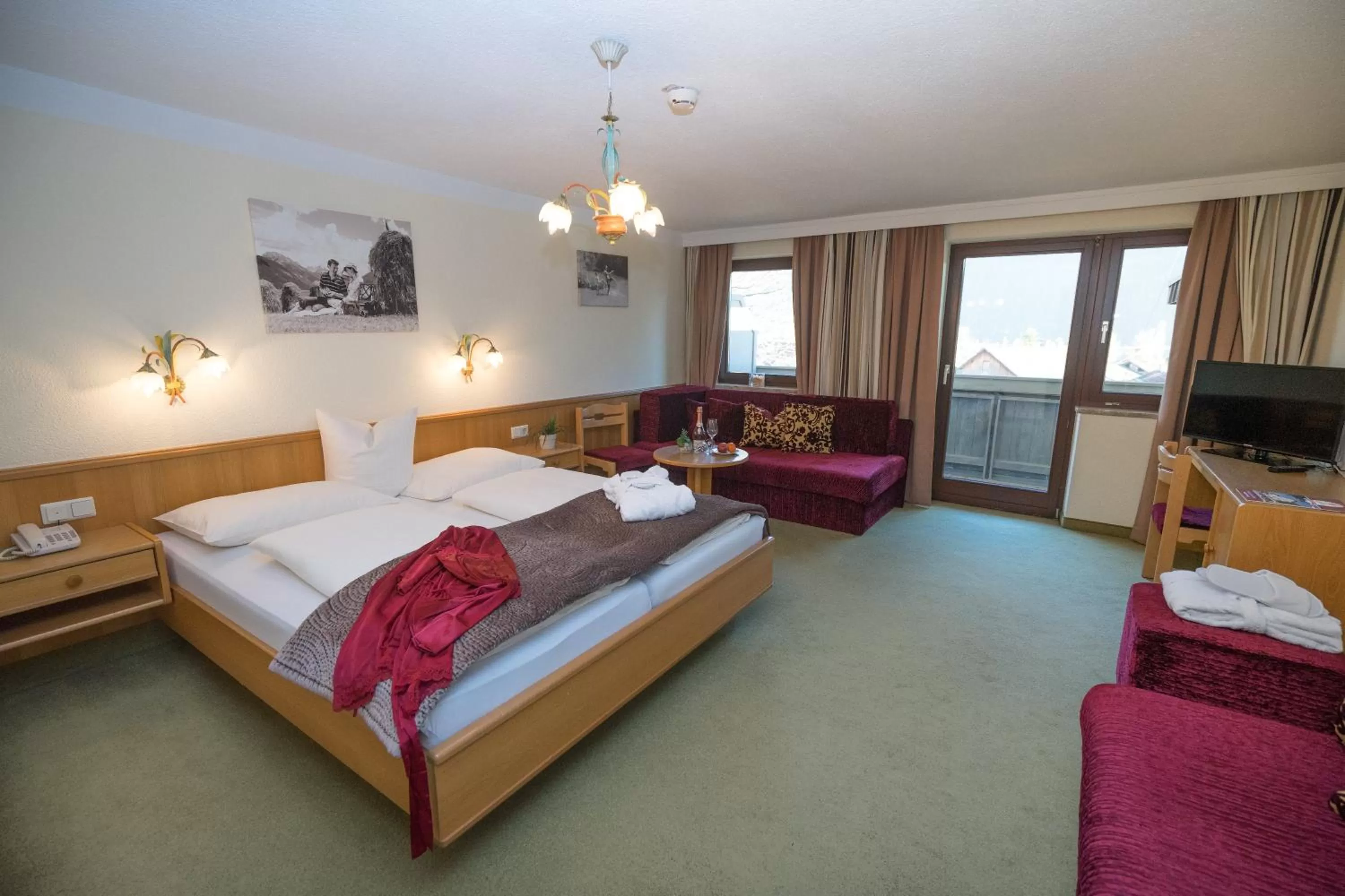 Bed in Hotel zum Lamm