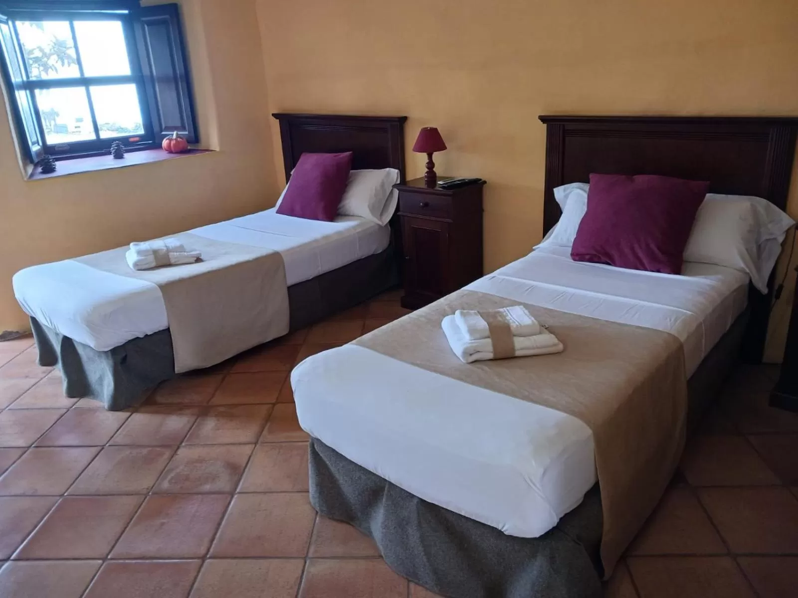 Bedroom, Bed in Hotel Rural La Raya 1866