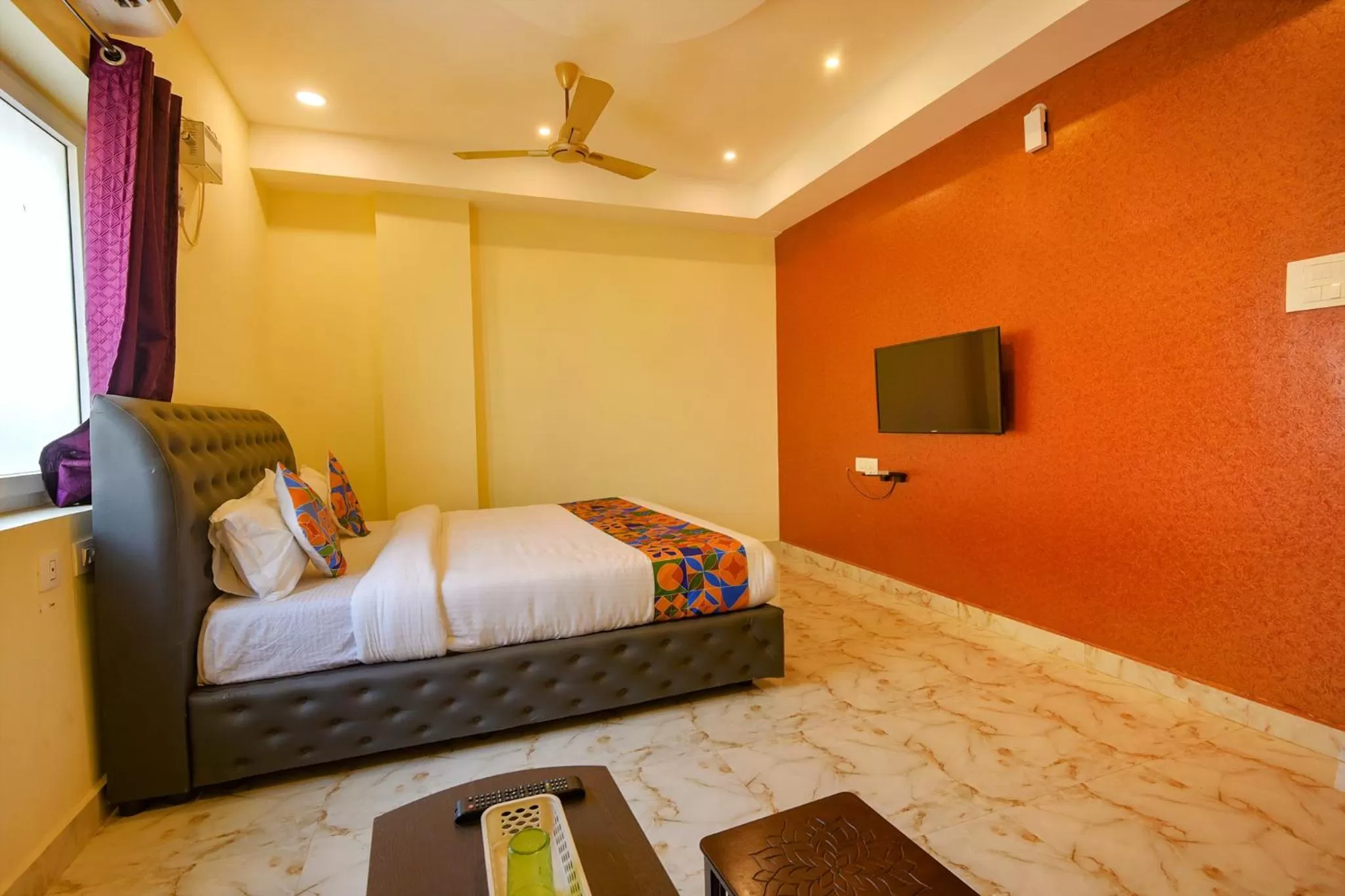 Bed in FabHotel The Fortune Inn