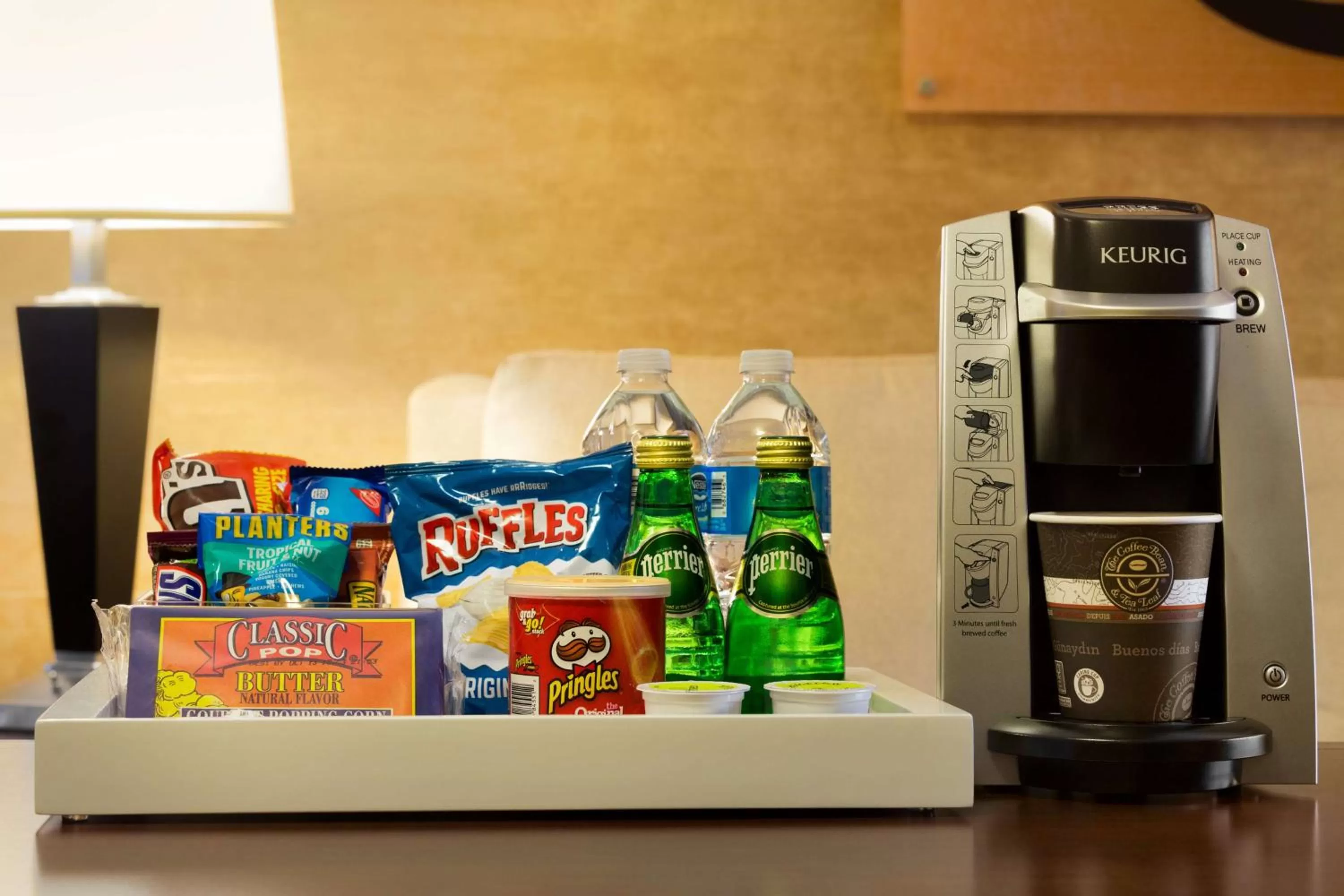 Bedroom in Embassy Suites by Hilton Austin Downtown South Congress