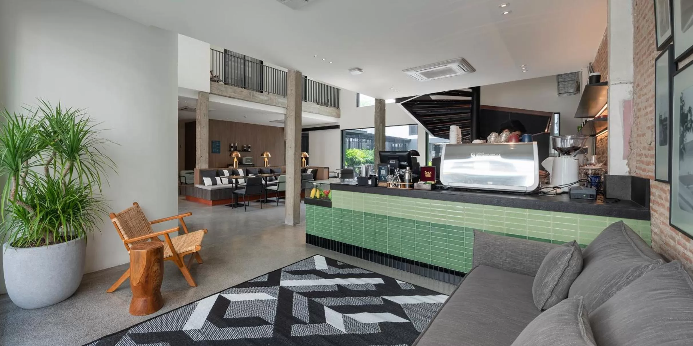 Lobby or reception in Lilit Bang Lumphu Hotel