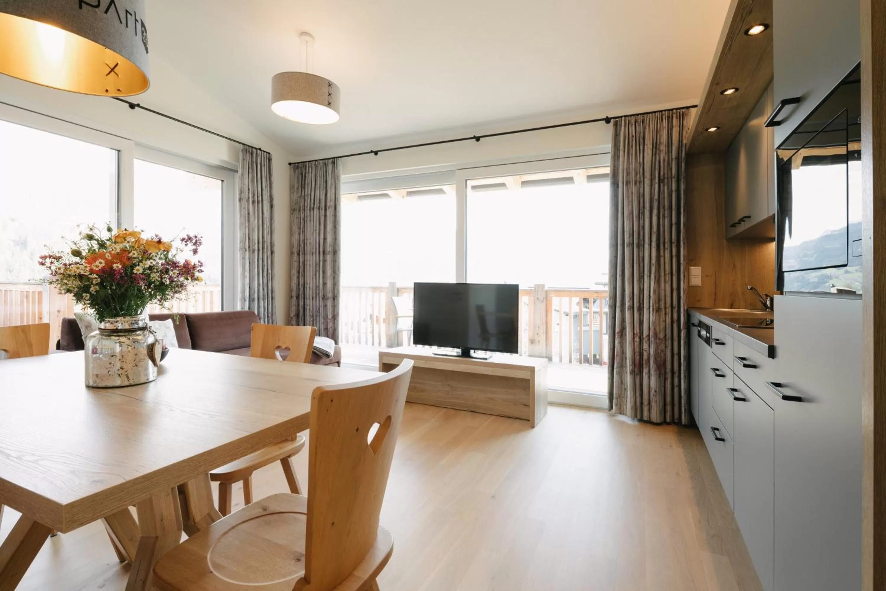 TV and multimedia, TV/Entertainment Center in Apart33 by Apart4you