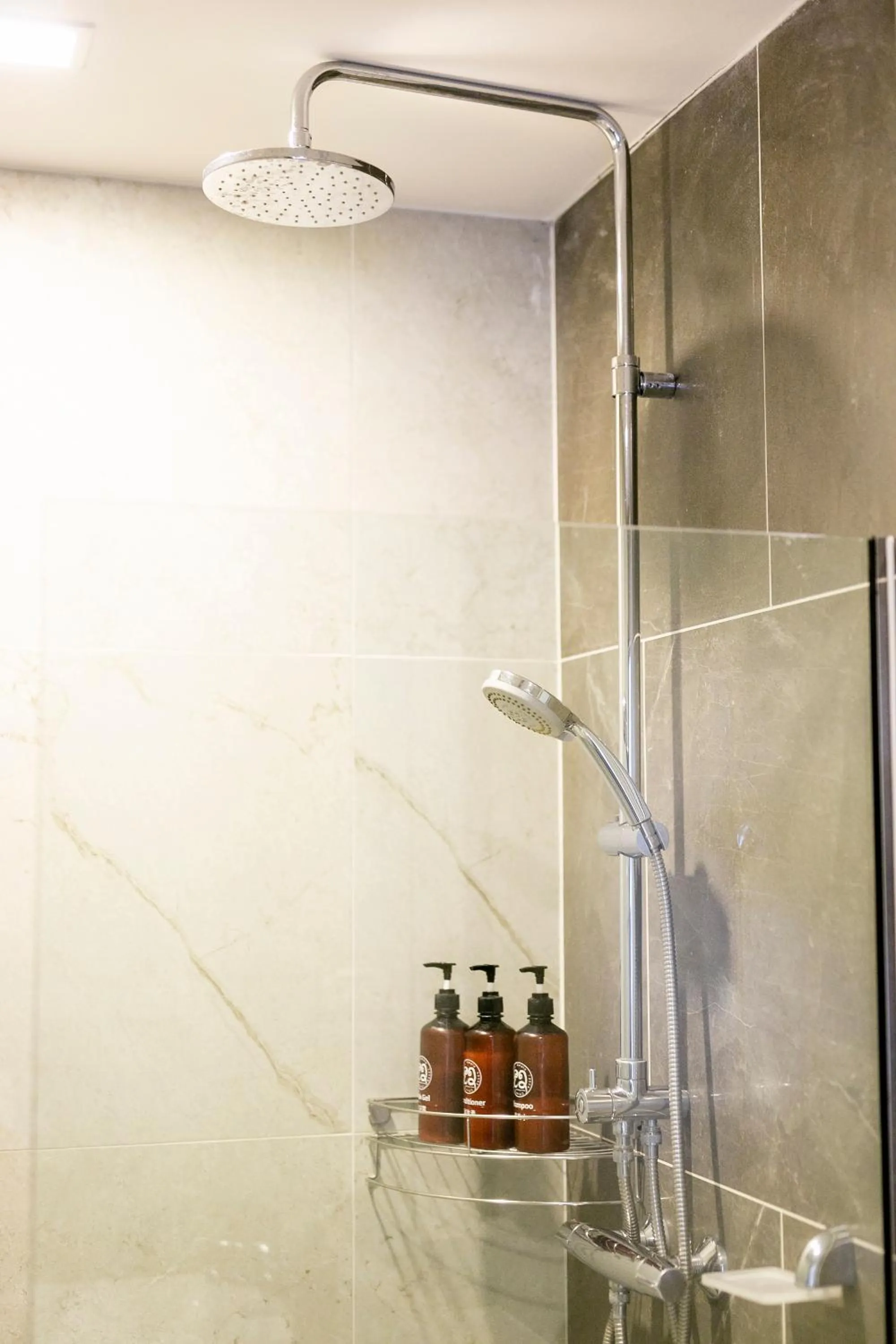 Shower in Anta Residence ''Self-sevice apartment''
