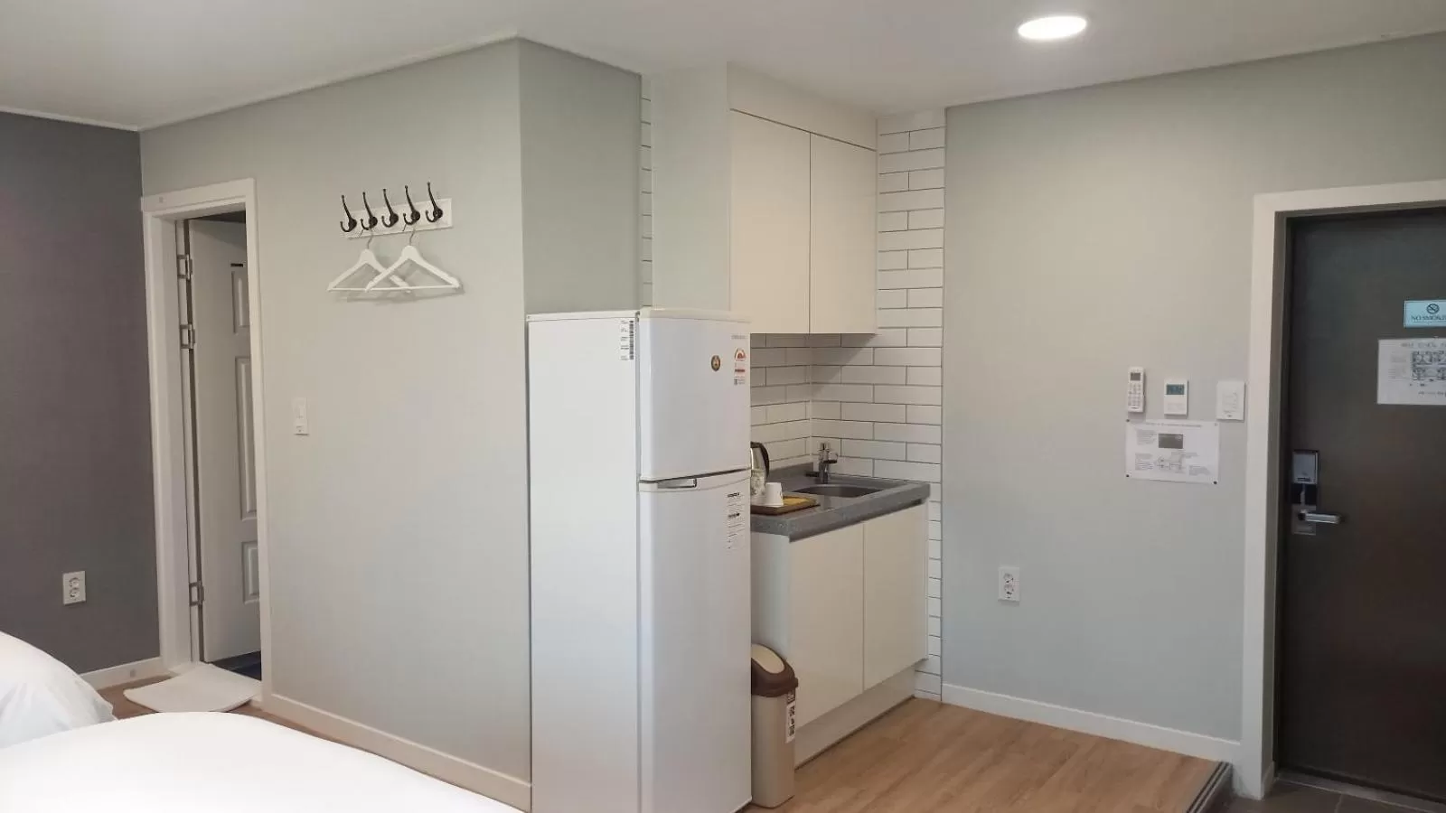 Kitchen/Kitchenette in Hotel Jirisan Haetsal