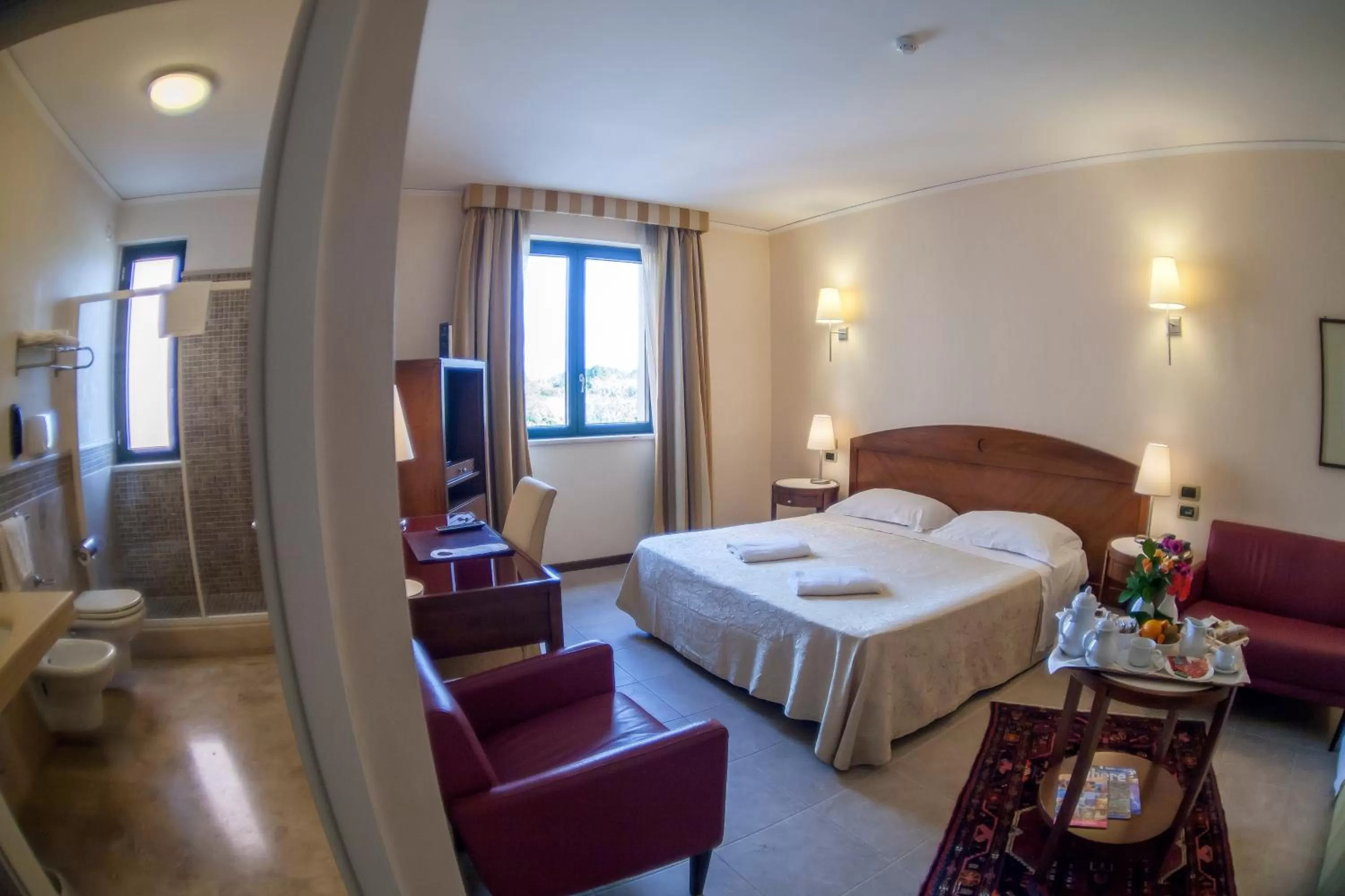 Photo of the whole room in Grand Hotel Paestum