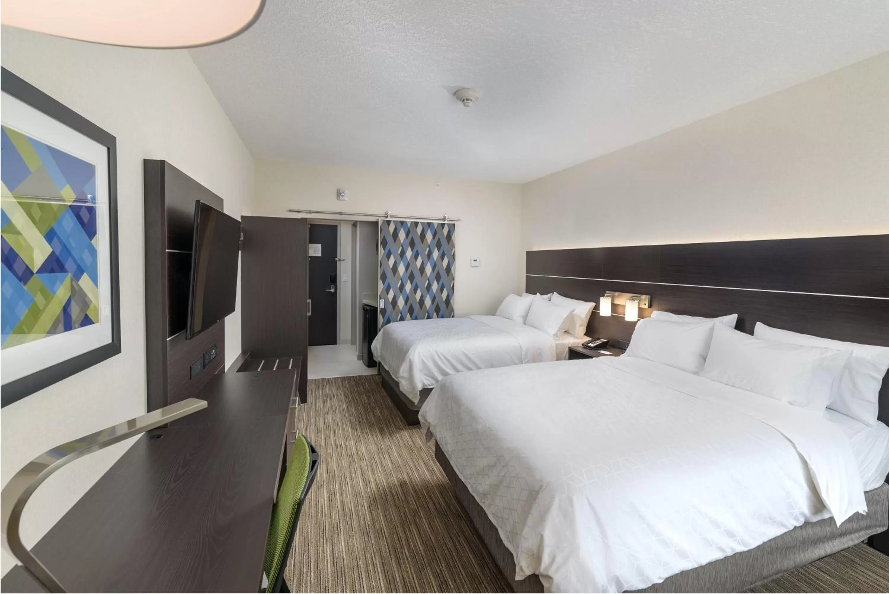 Photo of the whole room, Bed in Holiday Inn Express & Suites - Saskatoon East - University by IHG