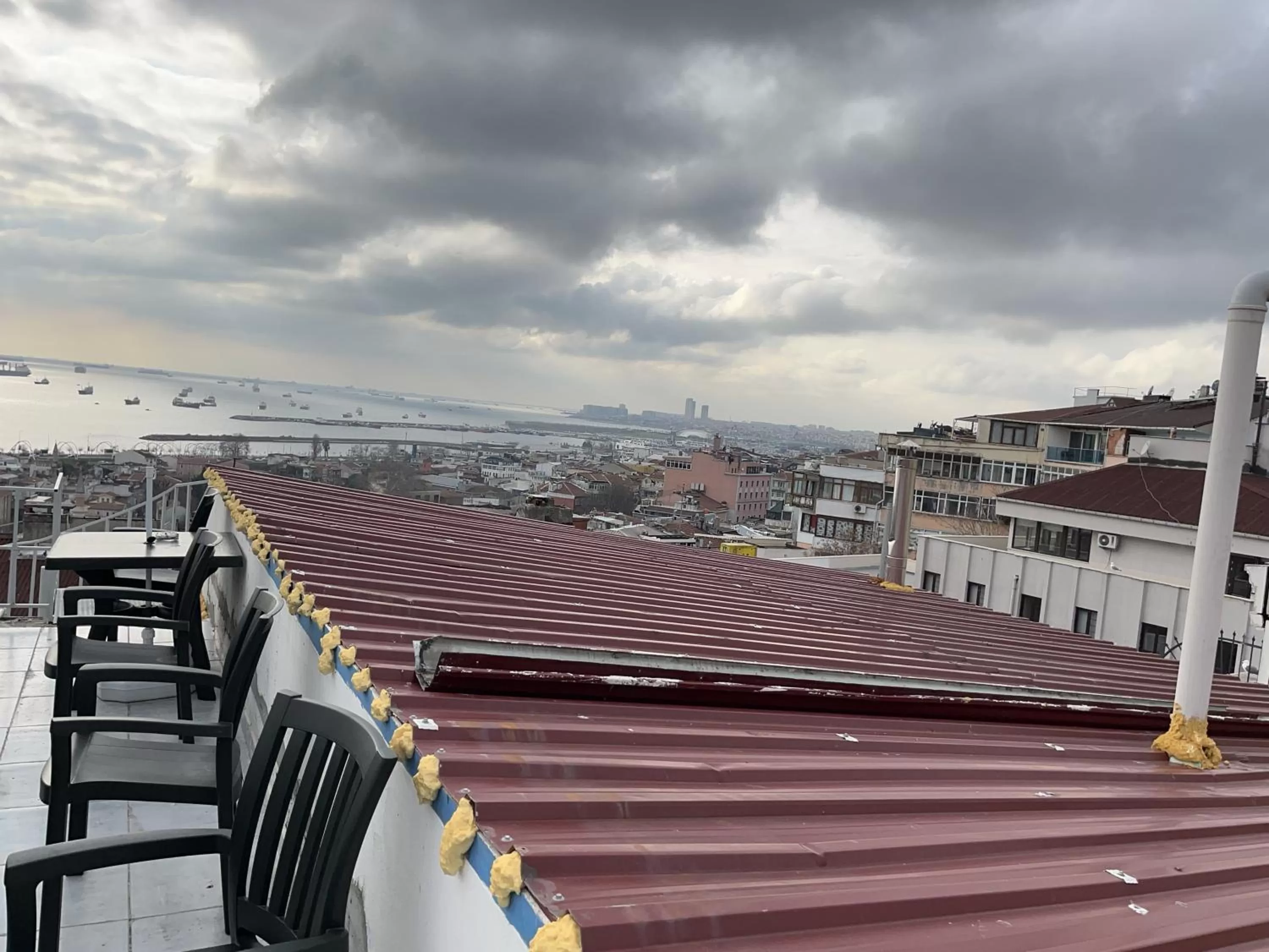 Patio in Paris Hotel