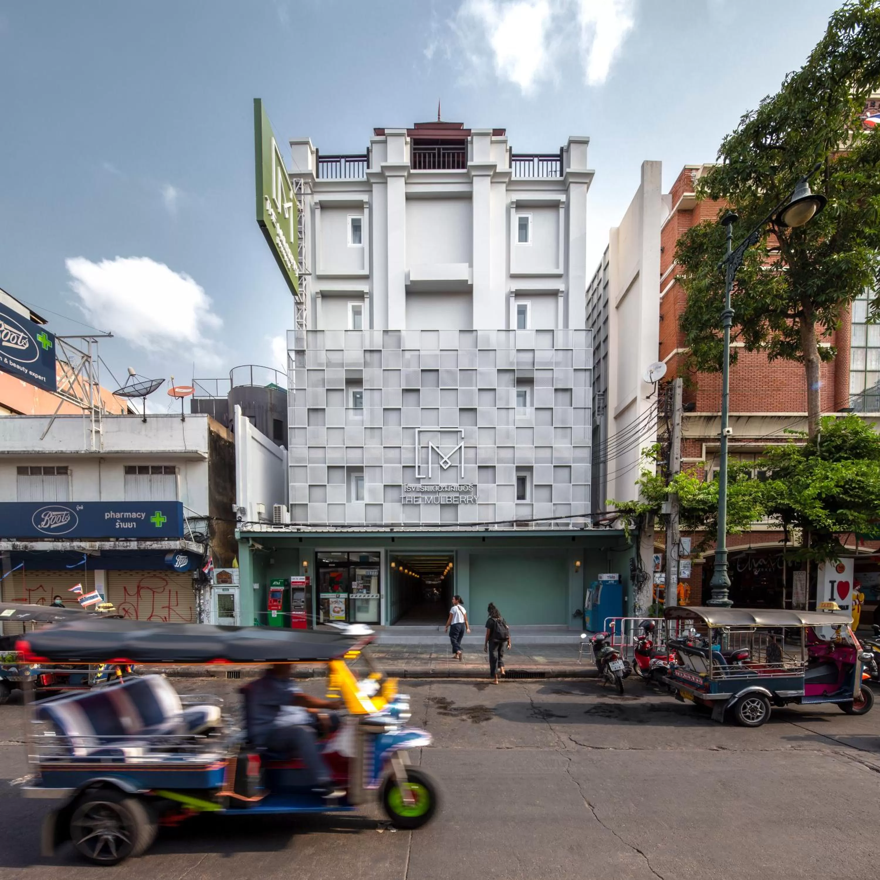 Property building in The Mulberry Bangkok Khaosan Road
