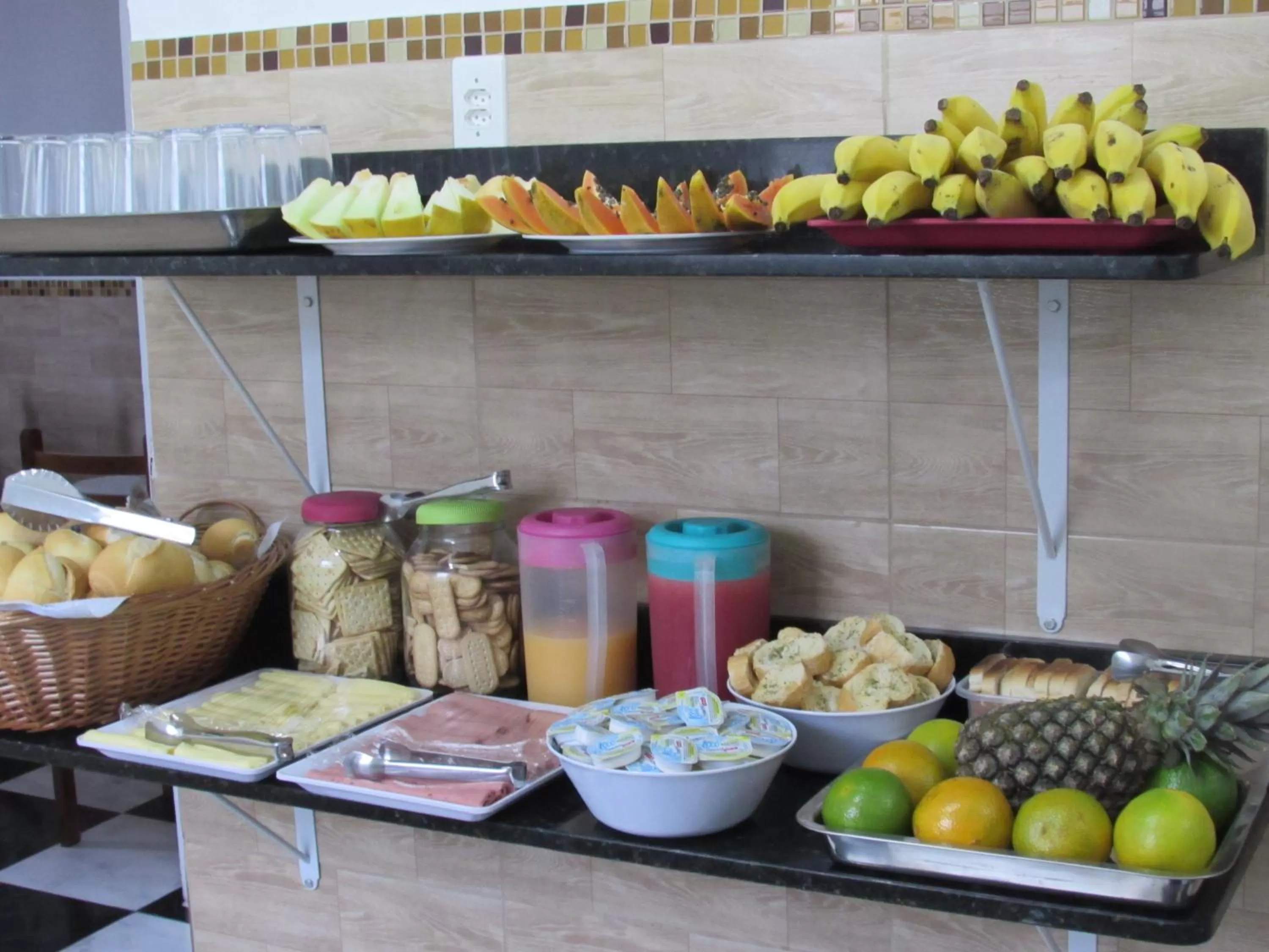 Food and drinks, Food in Hotel Plaza Olido