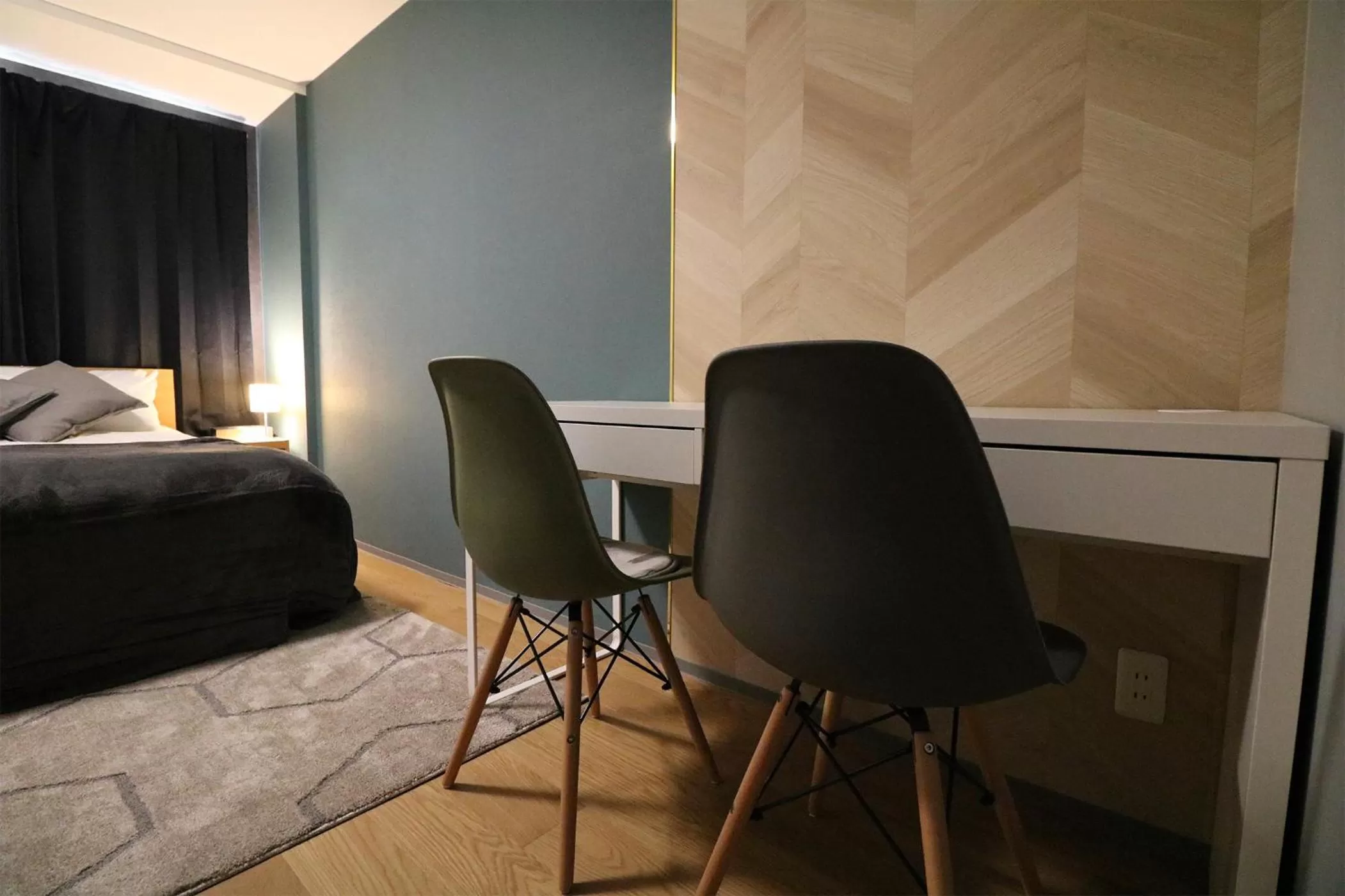 Bed in Glass Shiseikan