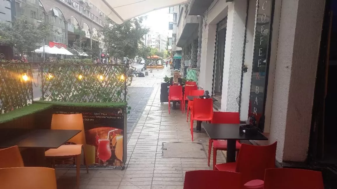 Restaurant/places to eat in Hotel Smart Bellas Artes