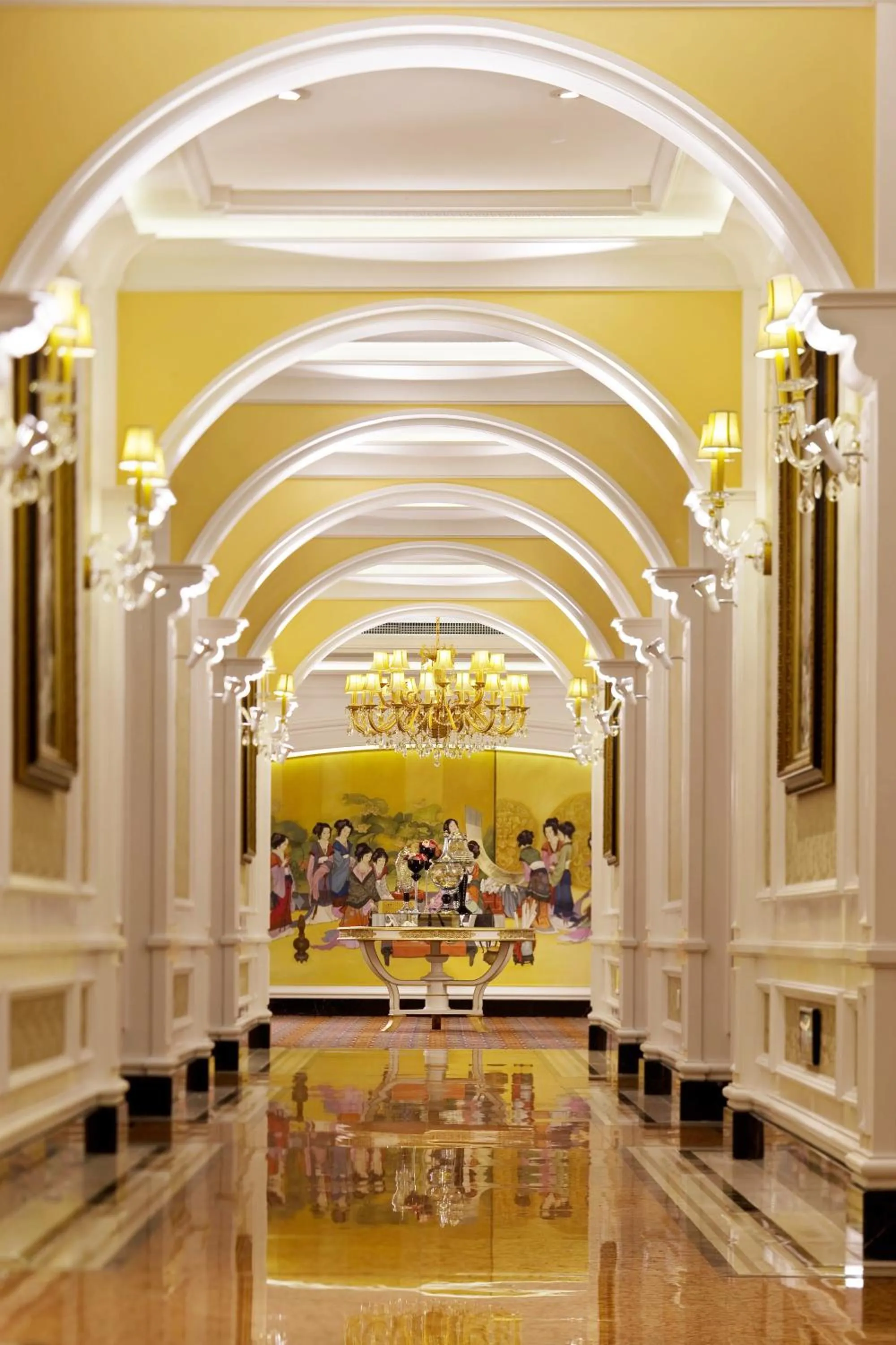 Restaurant/places to eat in Ramada Plaza Optics Valley Hotel Wuhan (Best of Ramada Worldwide)