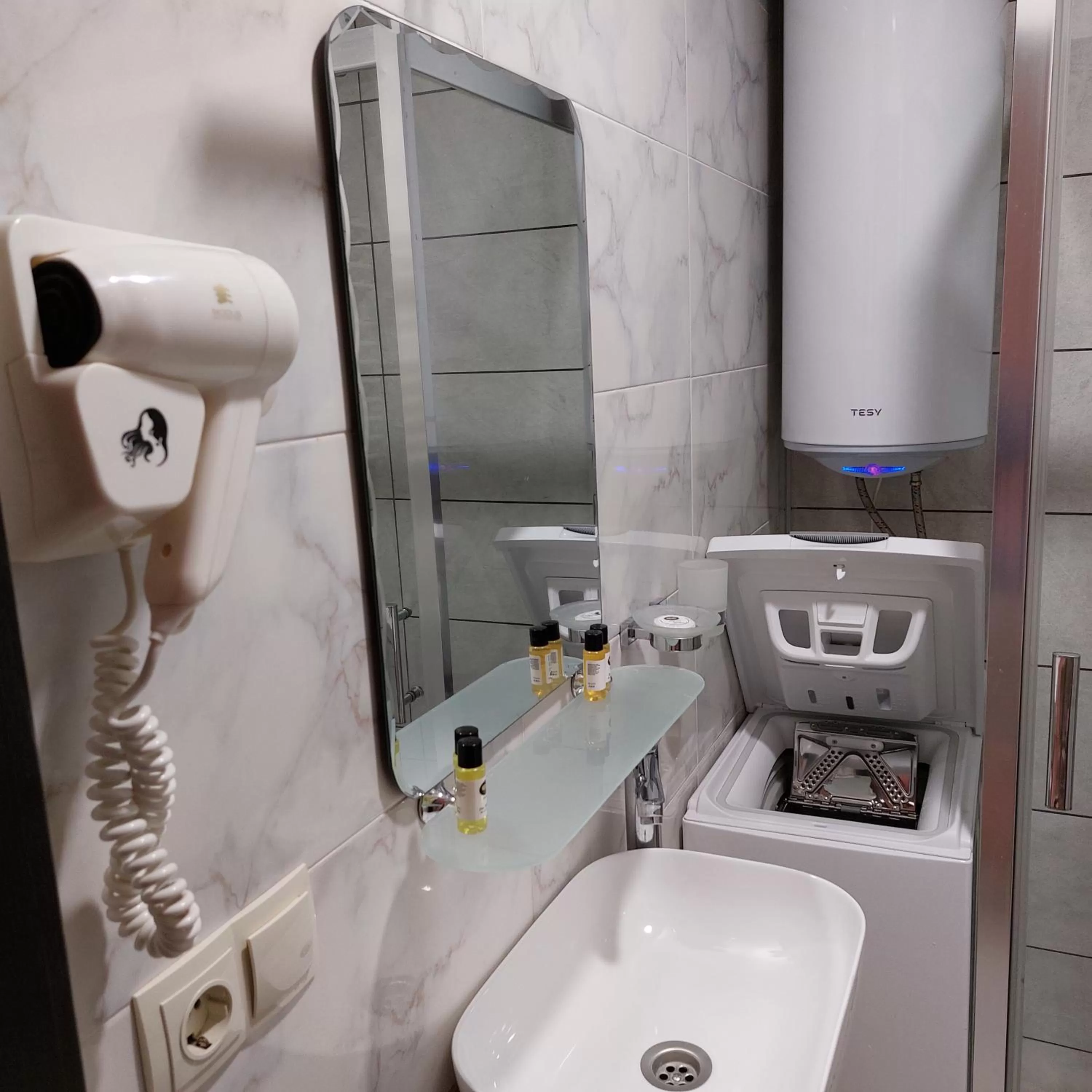 Shower in Rock Hotel First Line