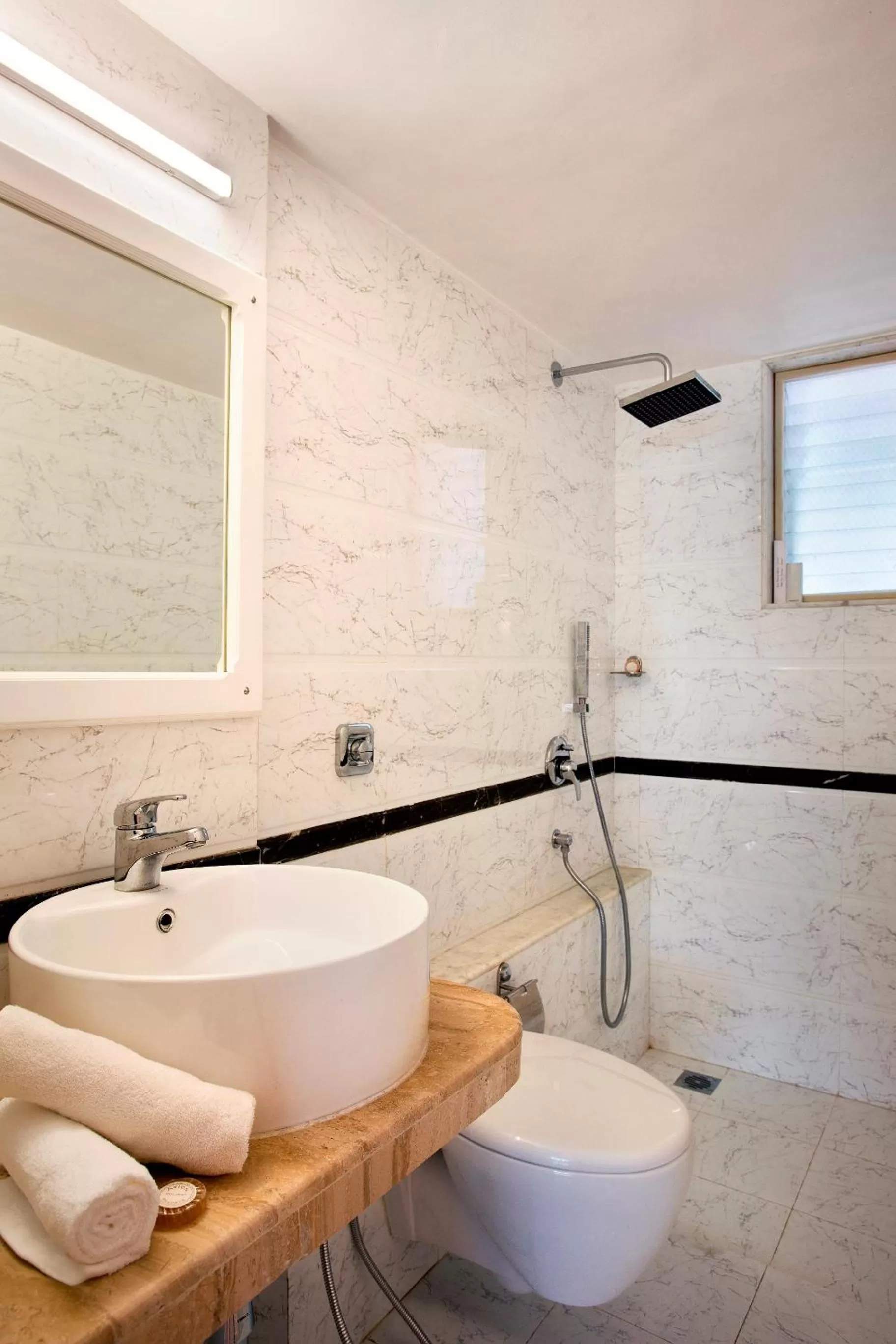 Bathroom in Avion Holiday Resort