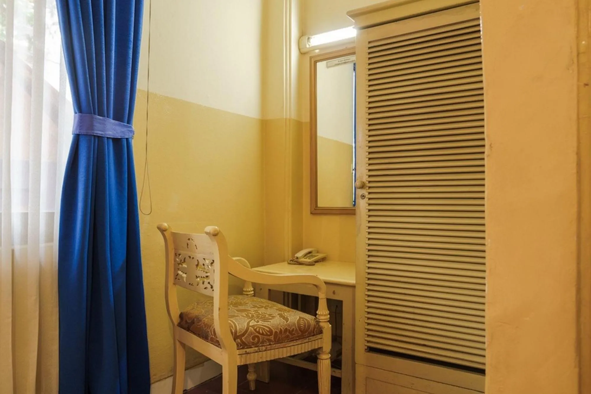 Bedroom in RedDoorz @ Jalan Jaksa