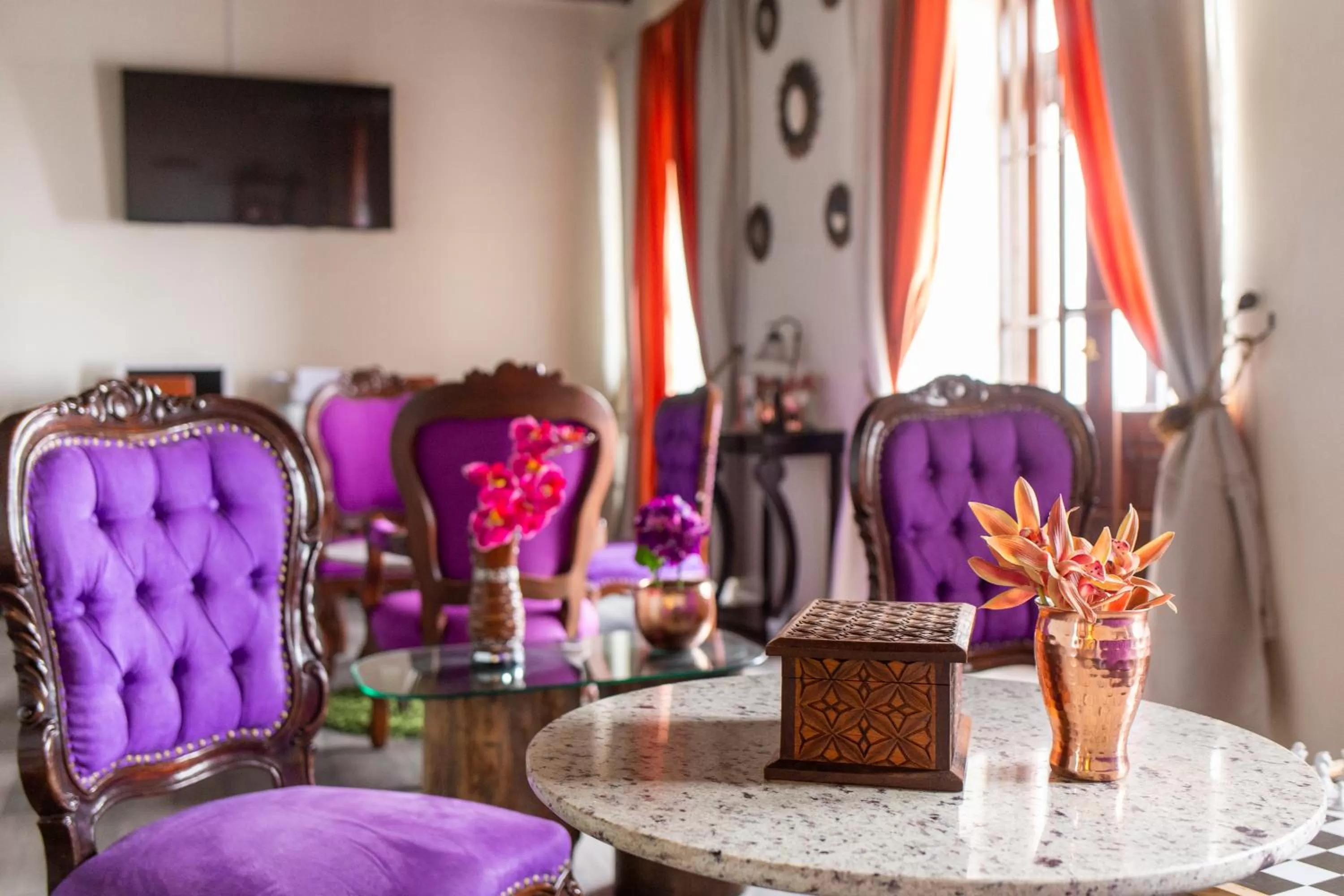 TV and multimedia in Hotel Colonial San Agustin