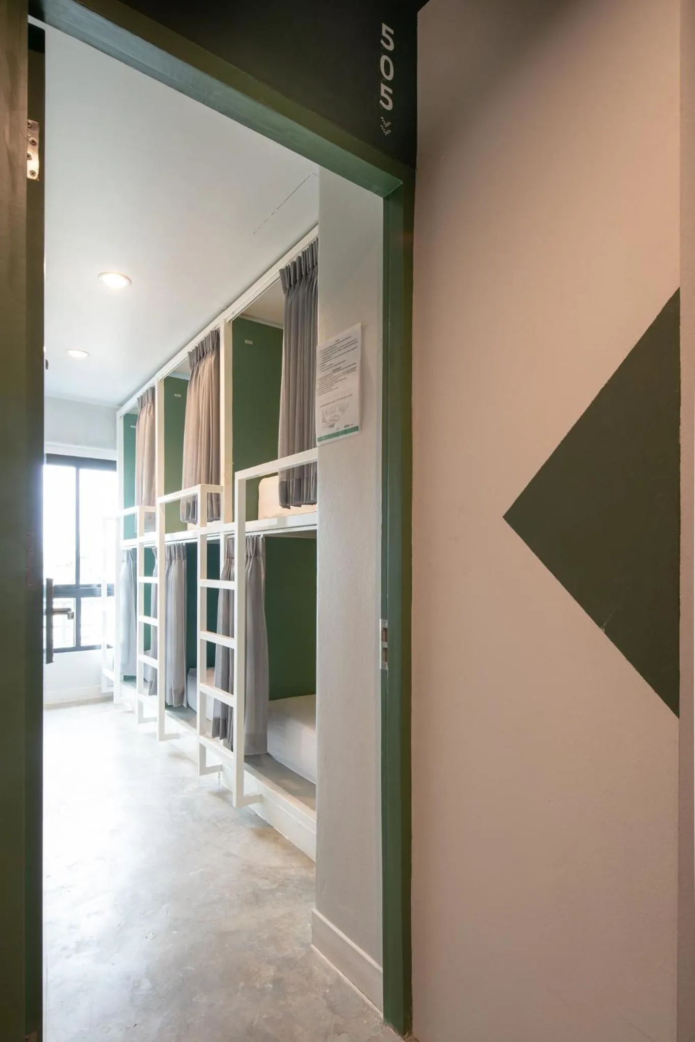 bunk bed in Yaks House Hostel