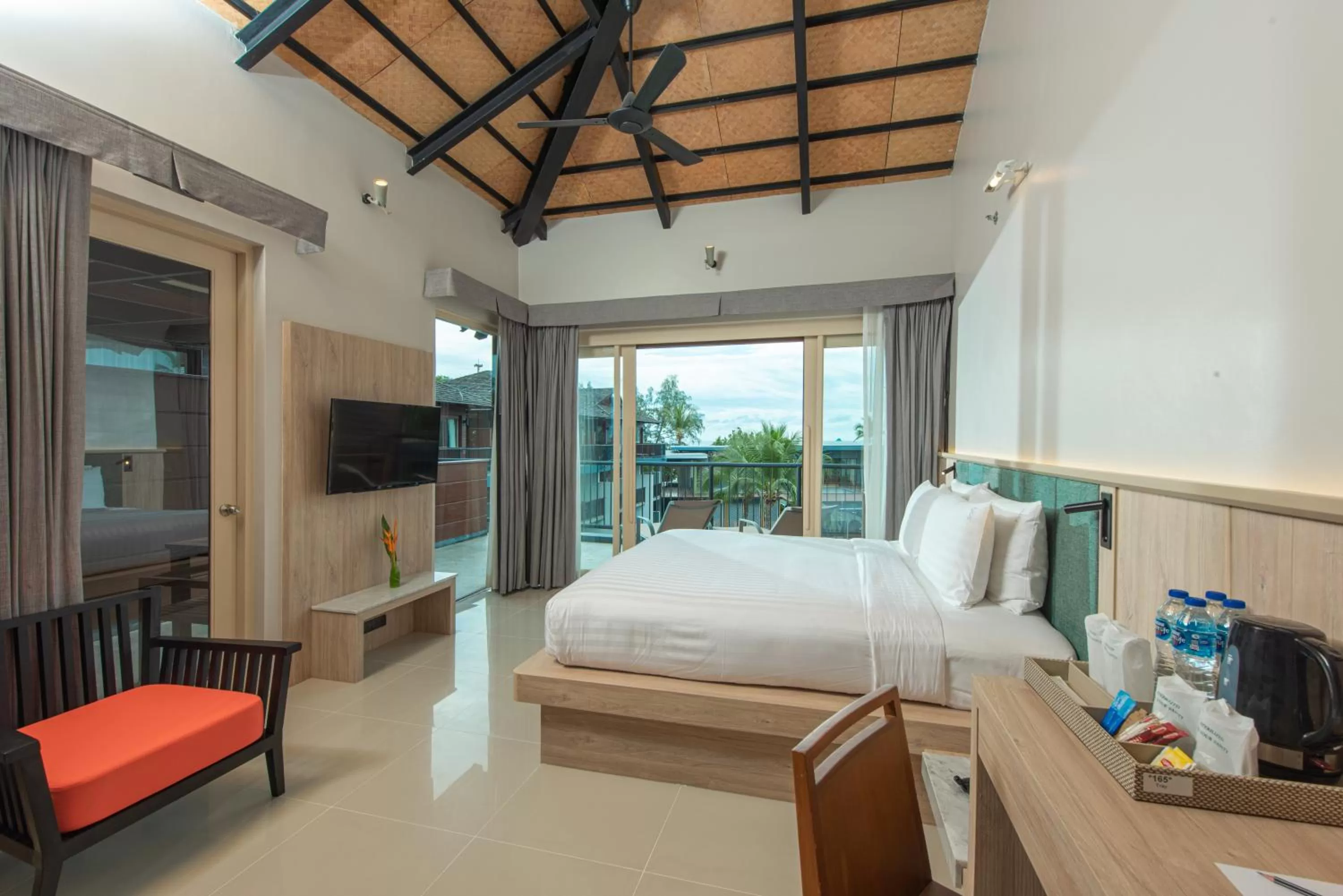 View (from property/room), Bed in Holiday Ao Nang Beach Resort, Krabi