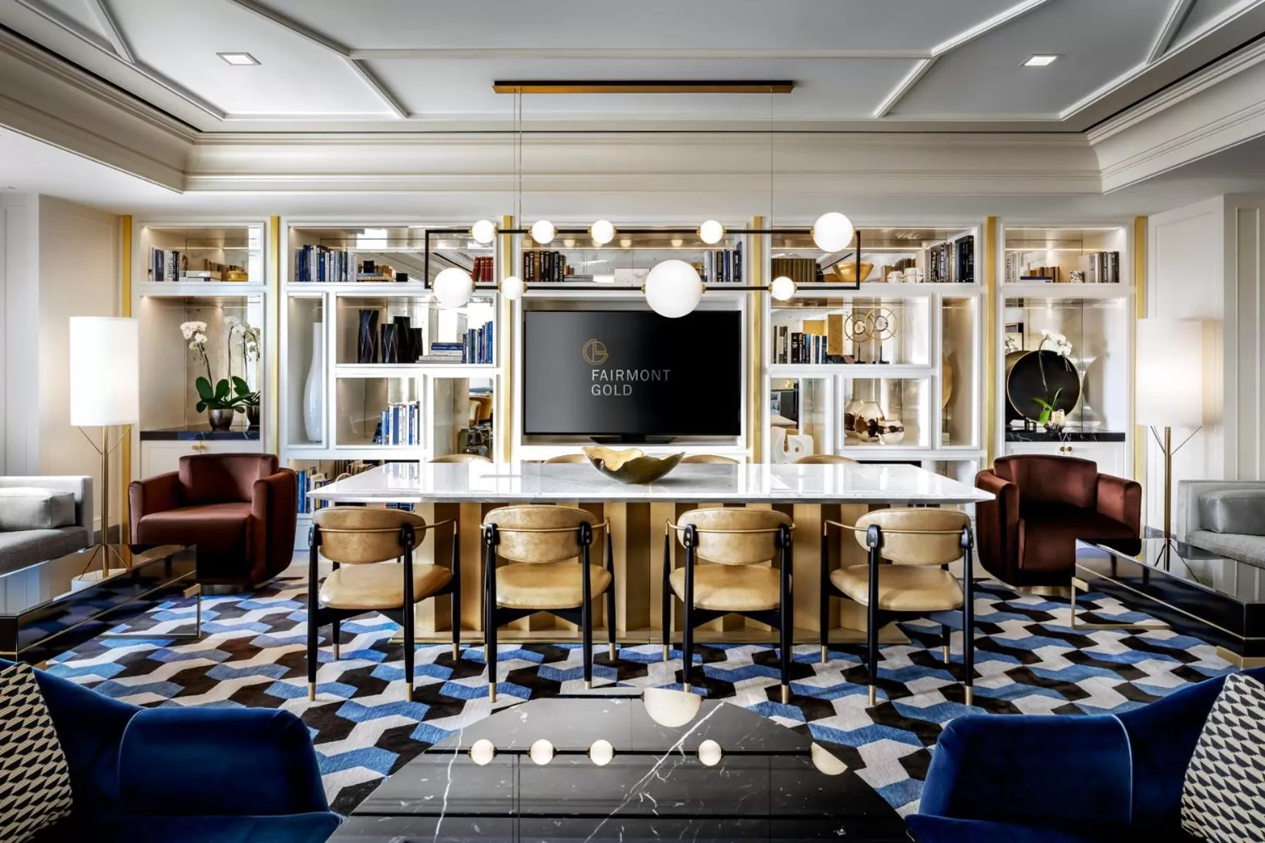 Restaurant/places to eat in Fairmont Royal York Gold Experience