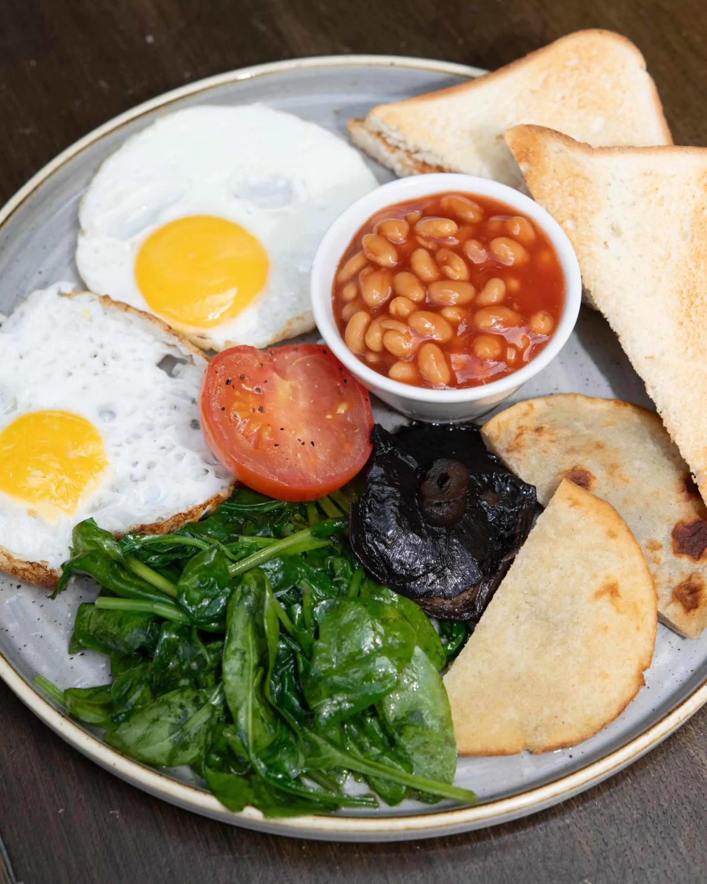 Restaurant/places to eat in Kew Gardens Hotel