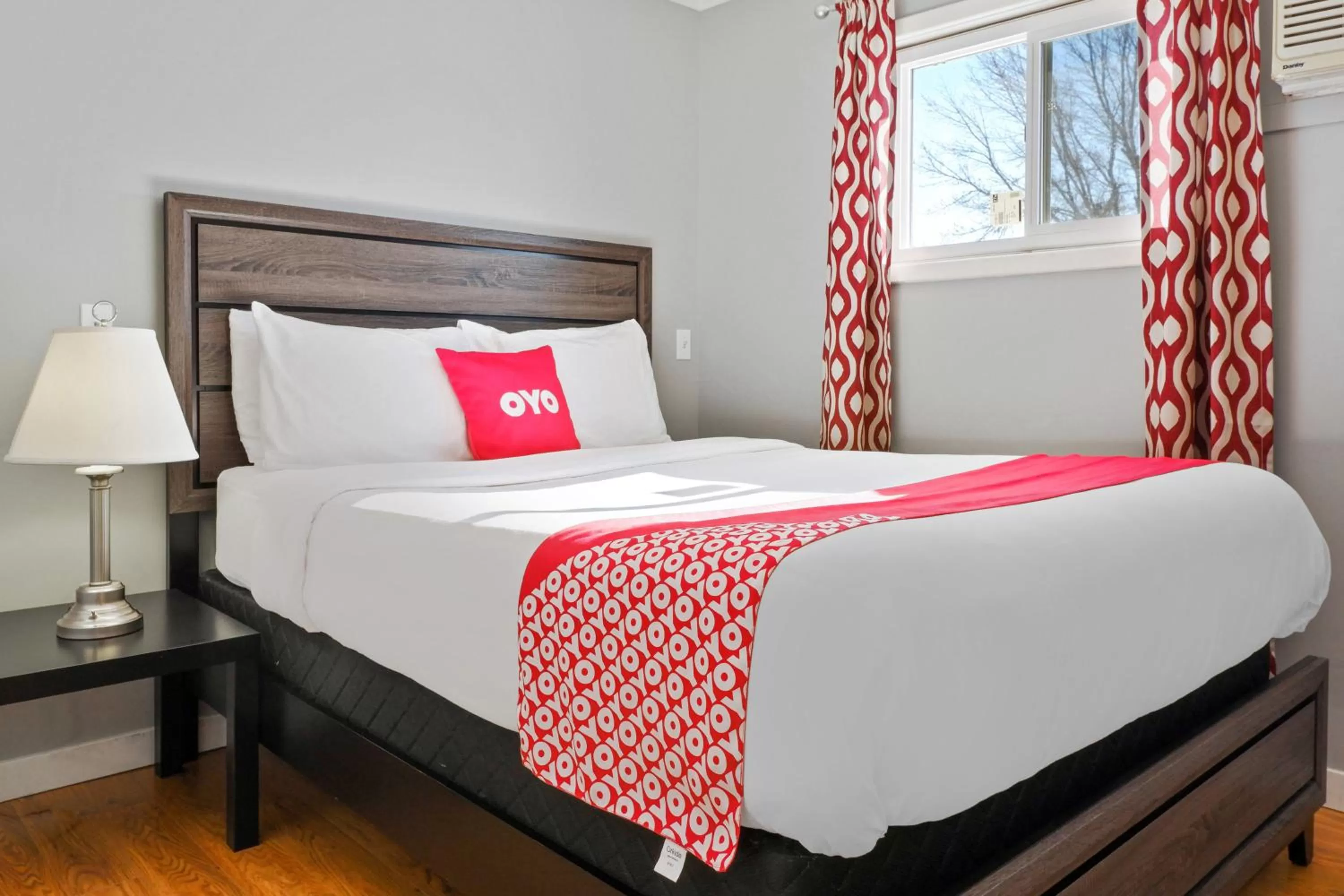 Bedroom in Hotel Bethel - Fort MacLeod, AB