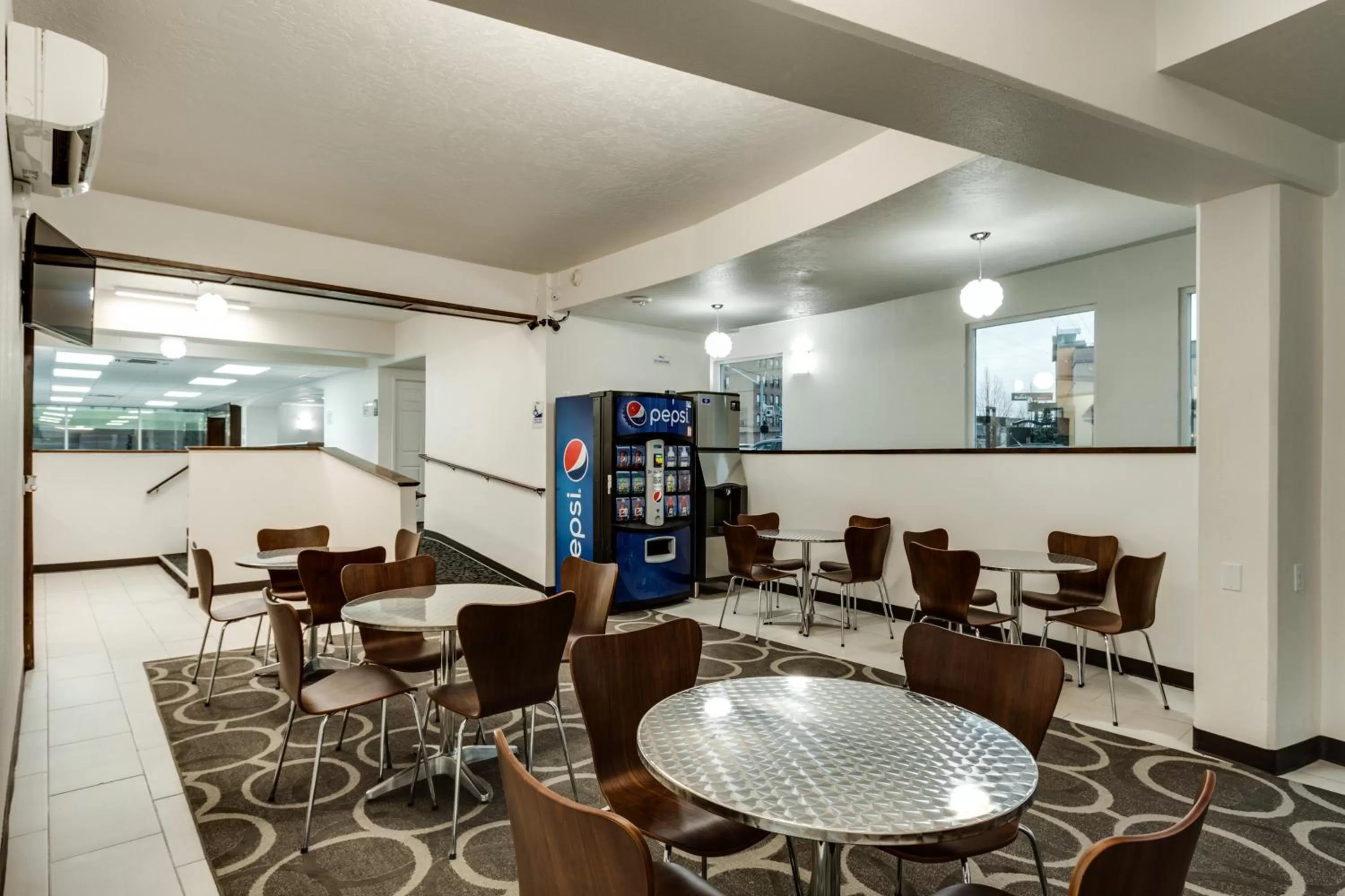 Breakfast in Baymont by Wyndham Spokane