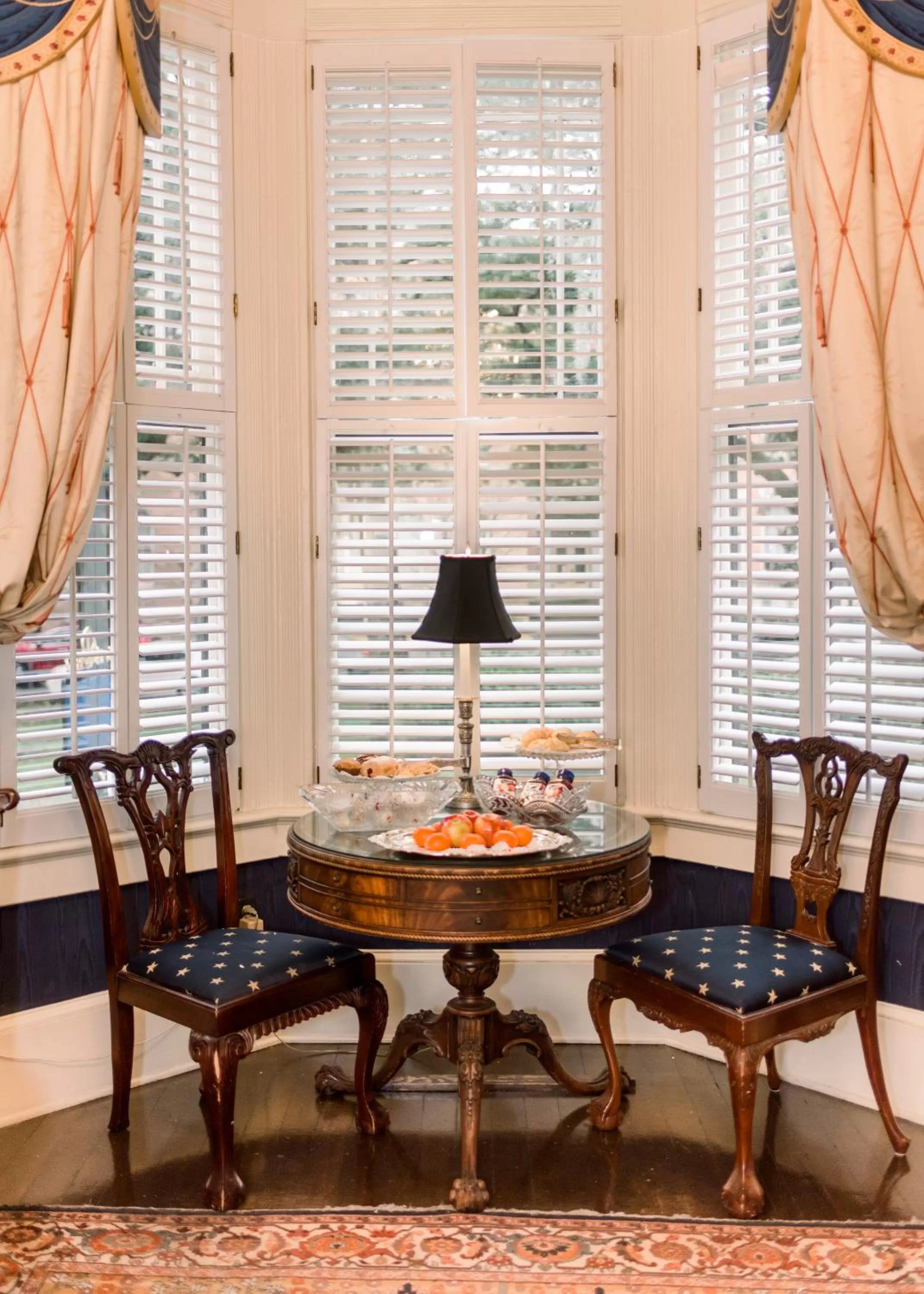 Breakfast, Dining Area in Ballastone Inn