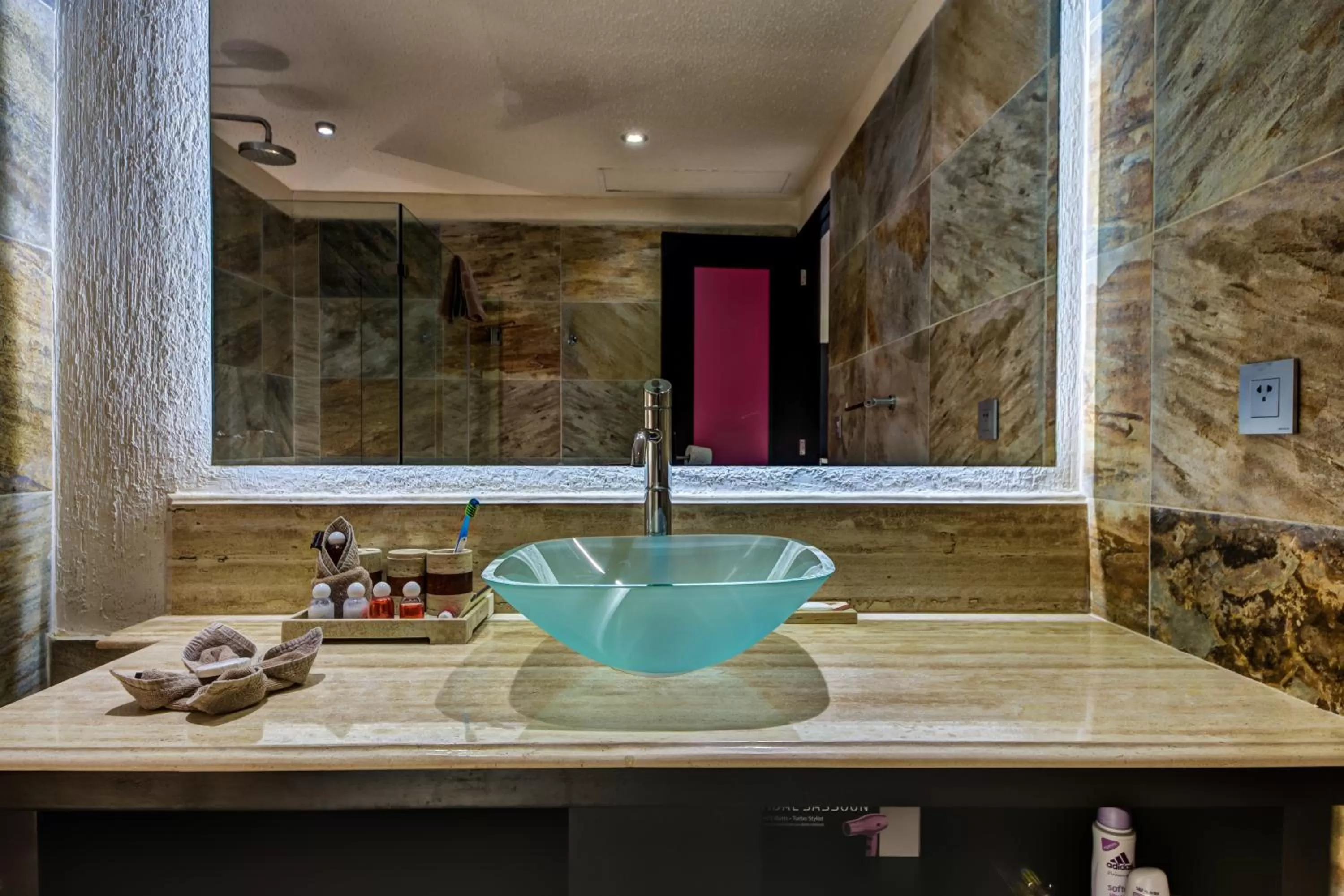 Bathroom in Suites Corazon