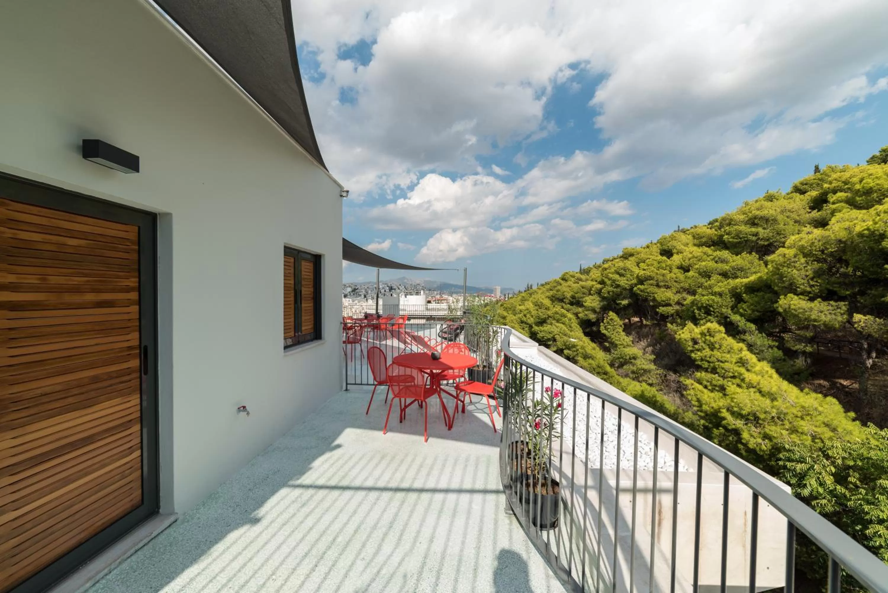 Balcony/Terrace in ZOIA The Hill by UPSTREET