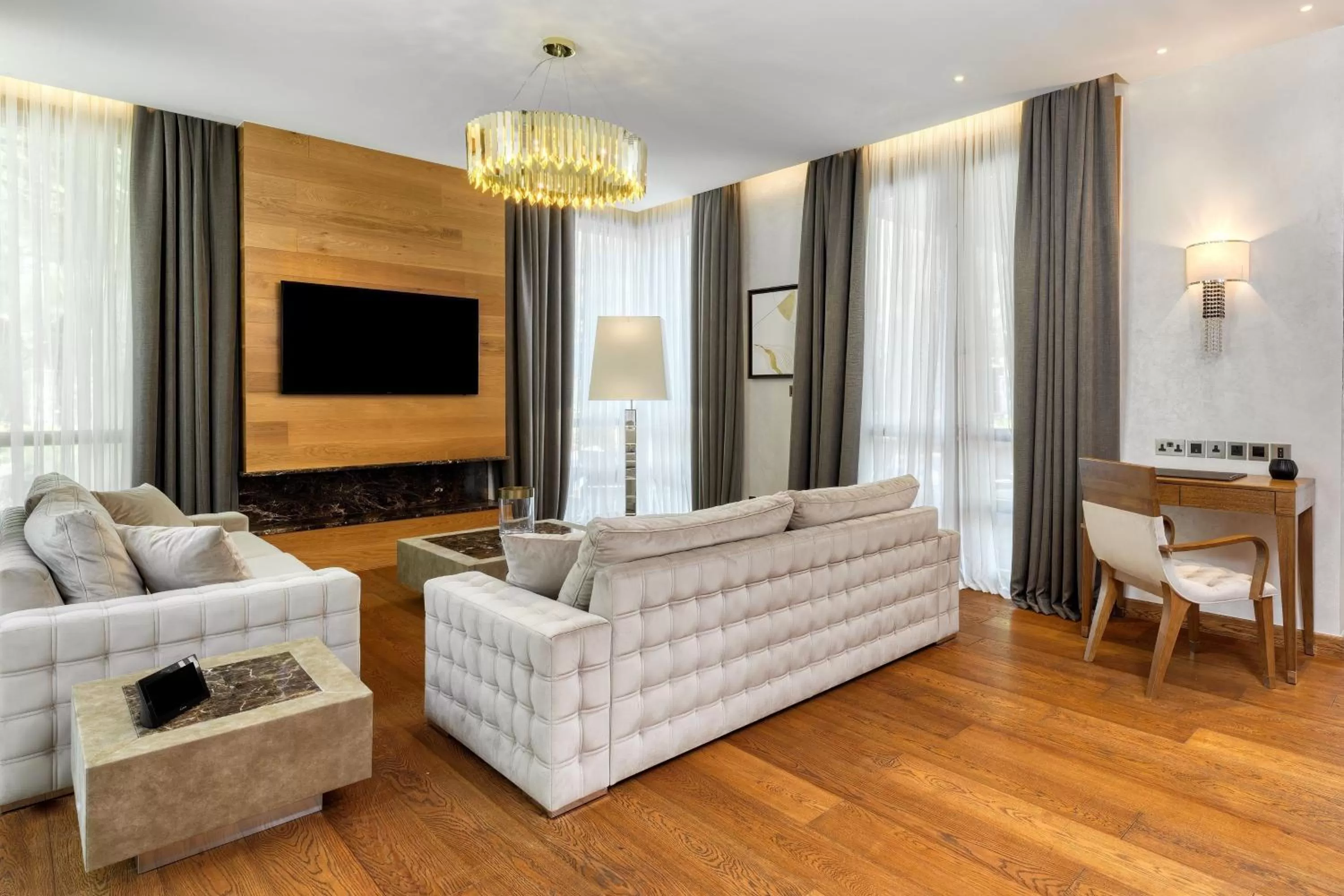 Living room in Parklane, a Luxury Collection Resort & Spa, Limassol