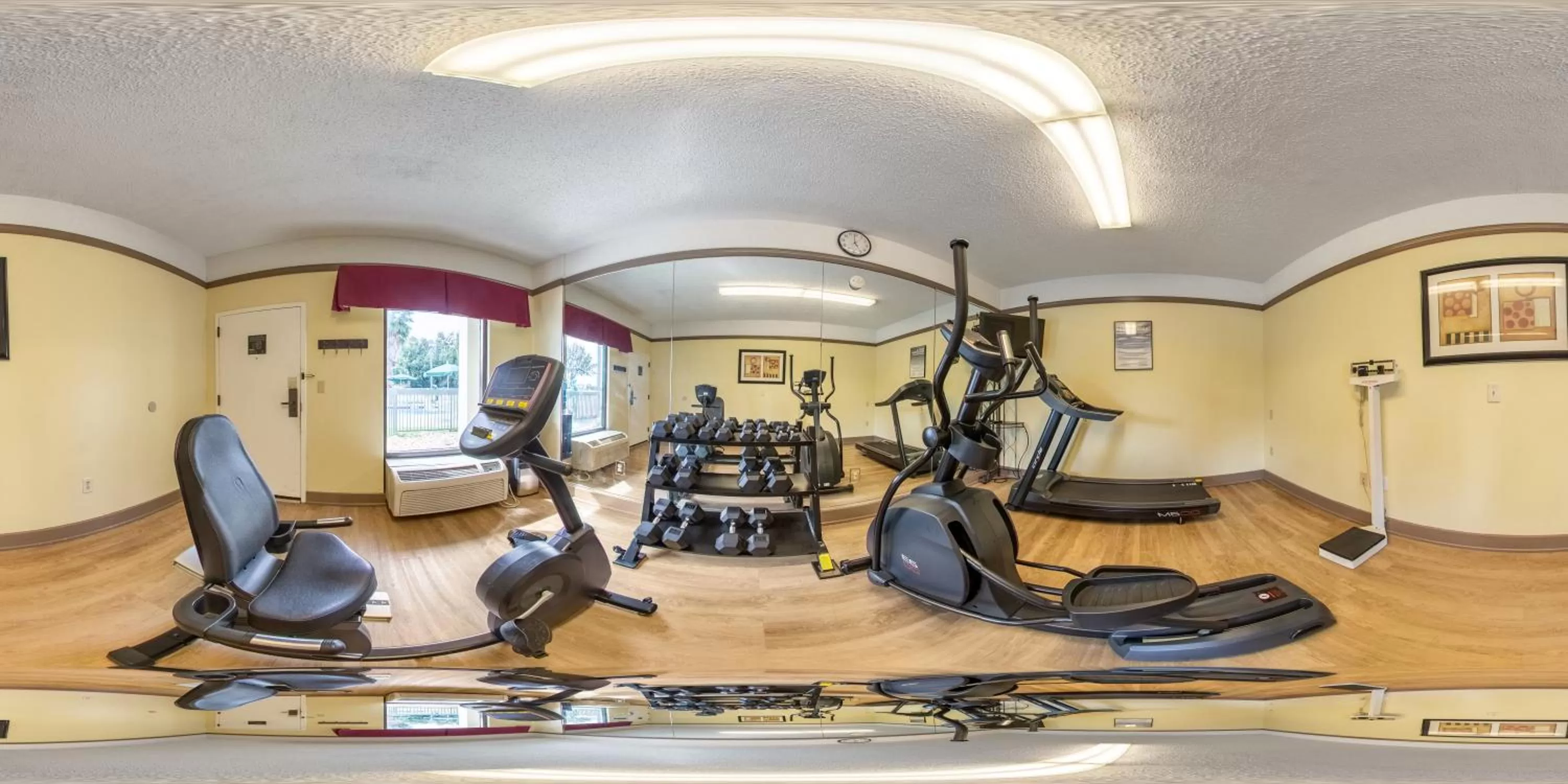 Fitness centre/facilities in Quality Inn Albany