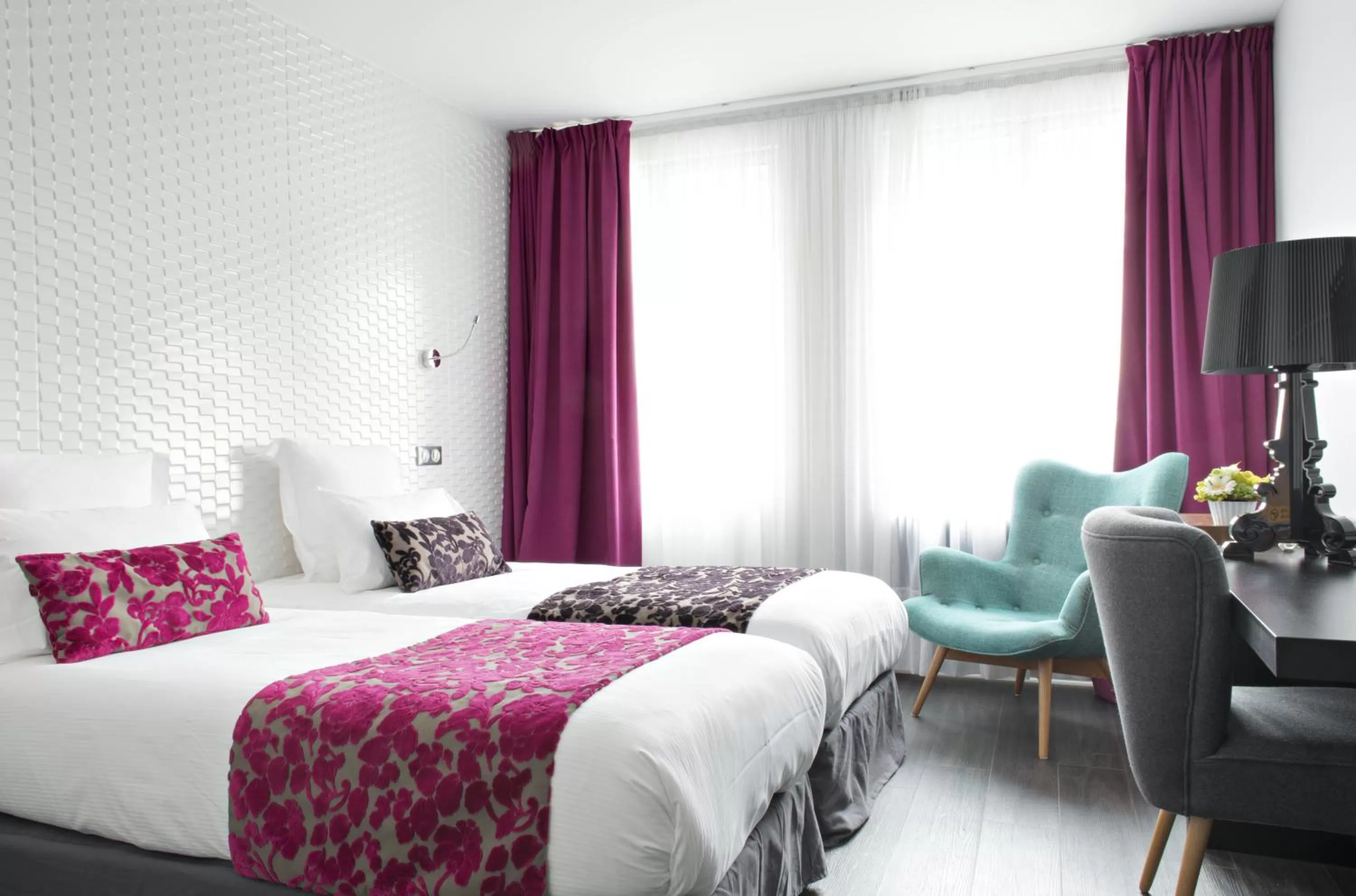 Comfort Twin Room in Hôtel Le Rohan, centre Cathédrale