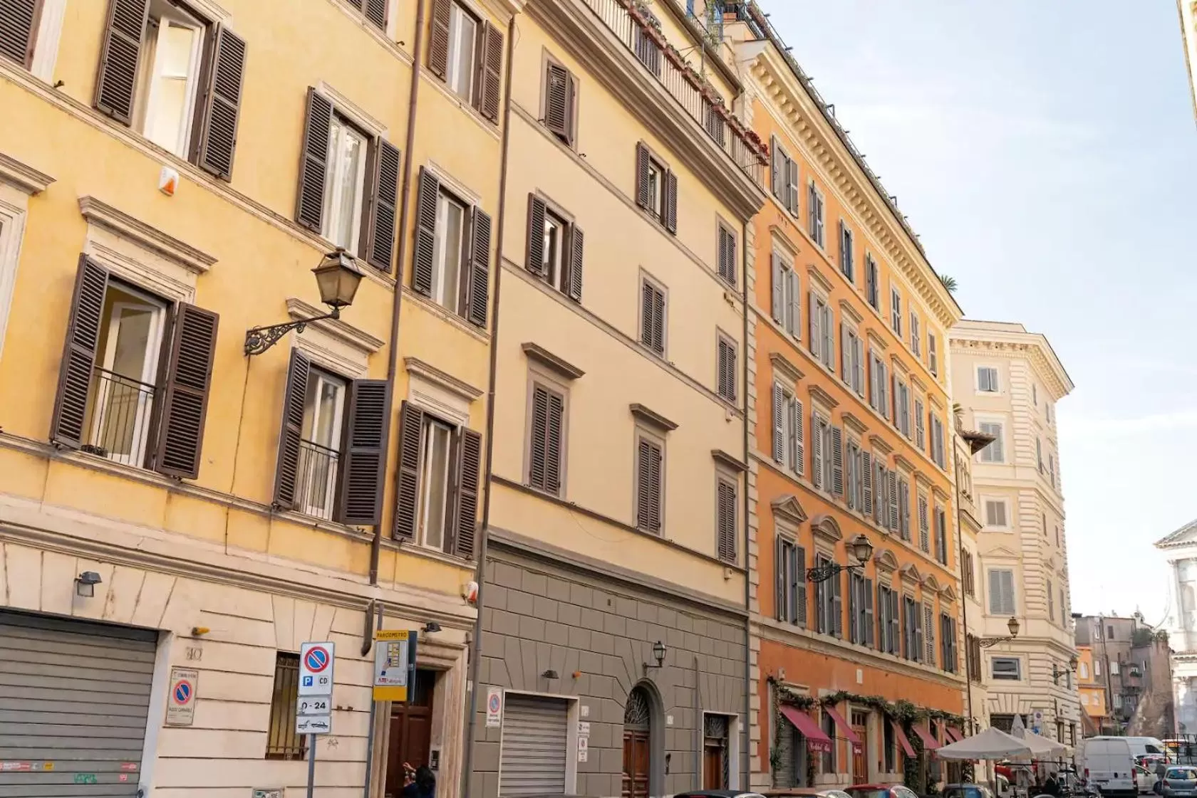 Property building in BMGA l ViaPaola43 Palace