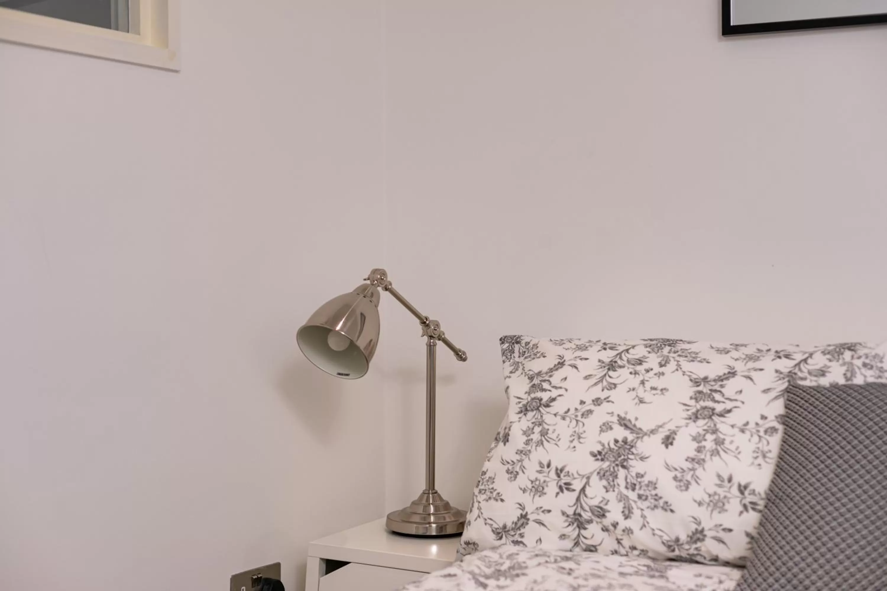 Decorative detail in Reading Kings Road Lodge by Creatick Apartments