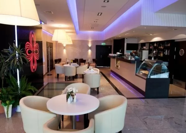 Restaurant/places to eat, Lounge/Bar in Hotel & Browar Słociak