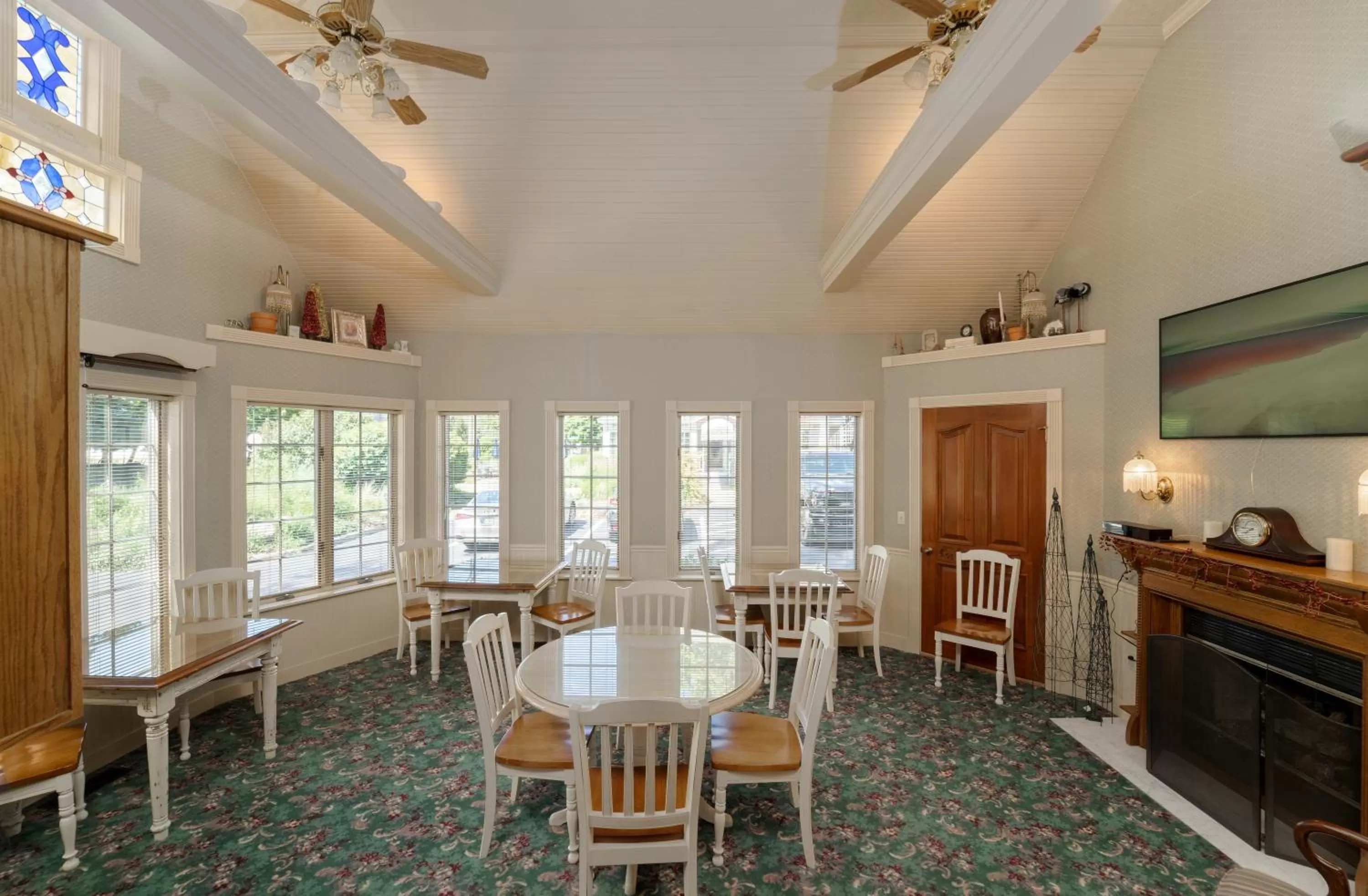 Dining area in Yelton Manor Bed and Breakfast