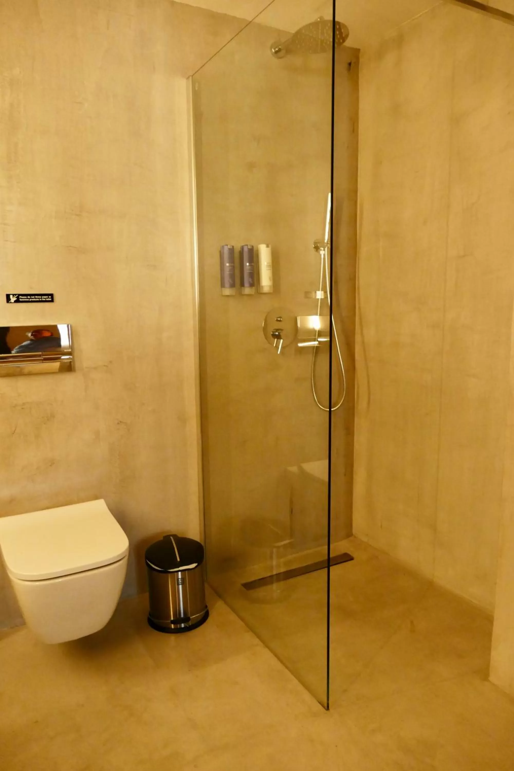 Bedroom in Madama Residence