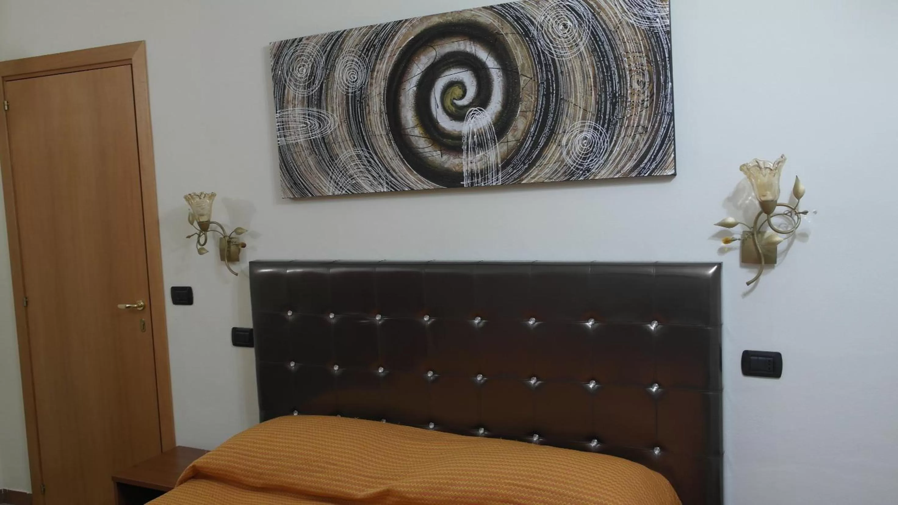 Bed in Bed & Breakfast La Villetta