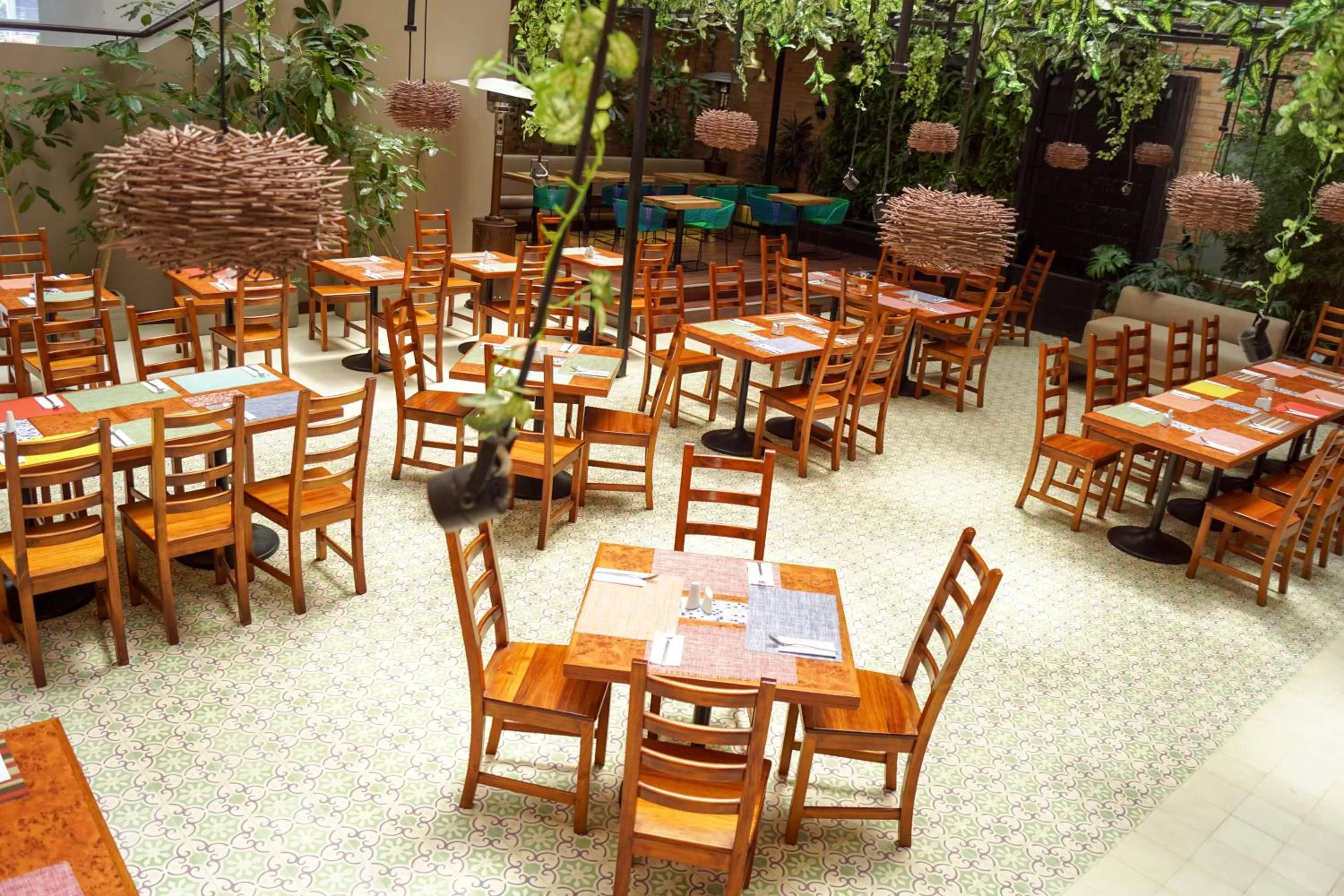 Buffet breakfast in Hotel Factory Green Bogotá Occidente Calle 80