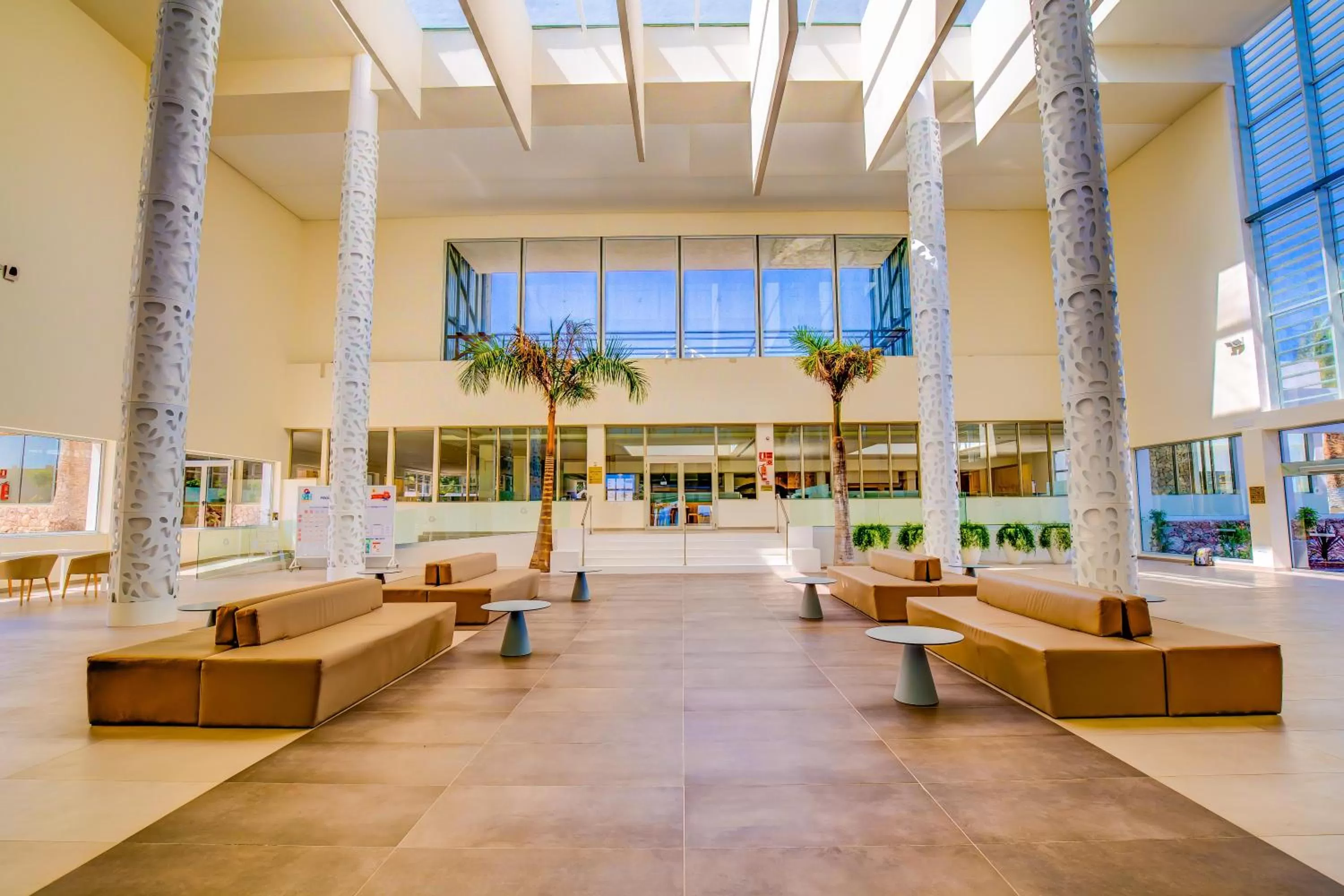 Lobby or reception in SBH Monica Beach Resort