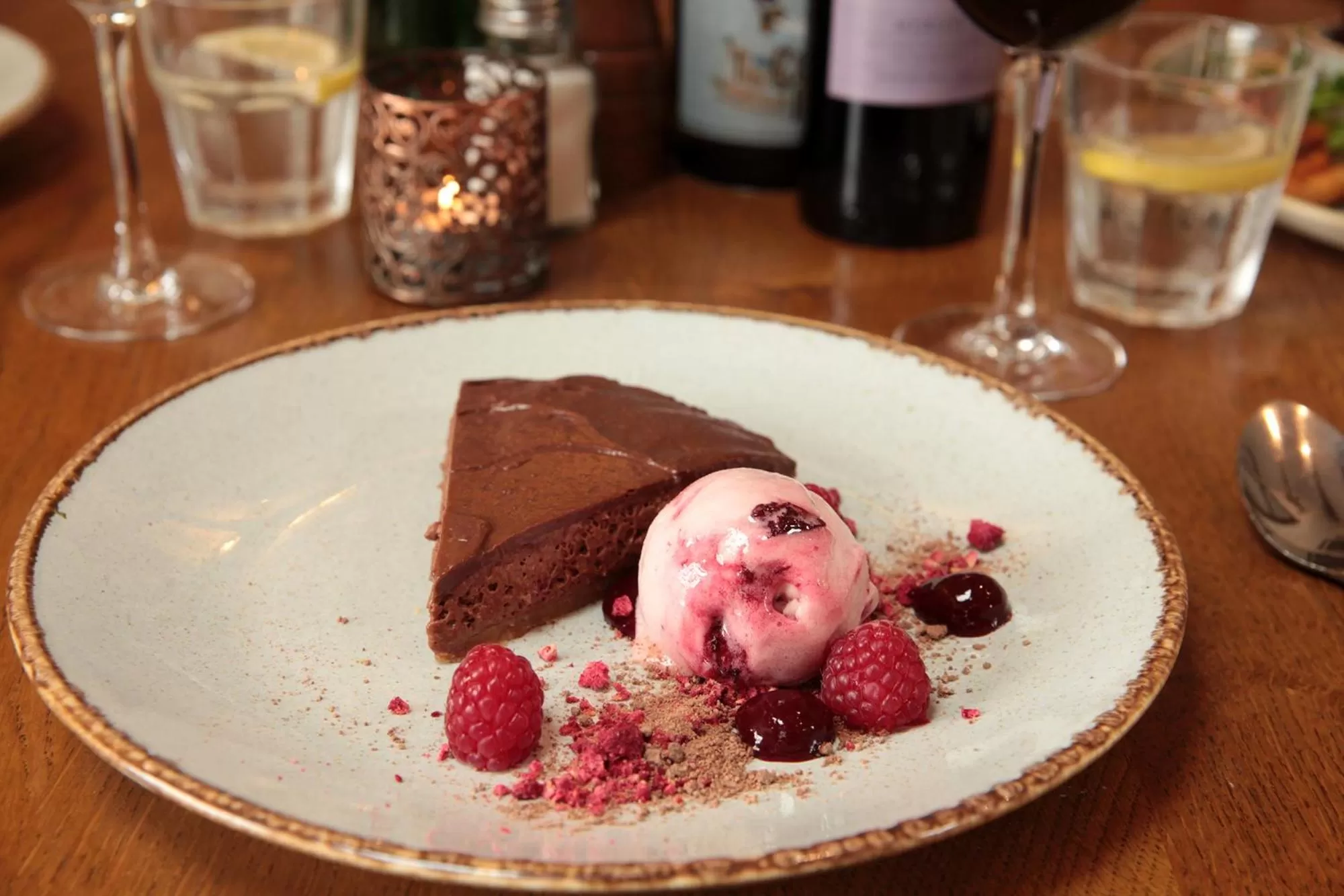 Food and drinks in The Erskine Arms