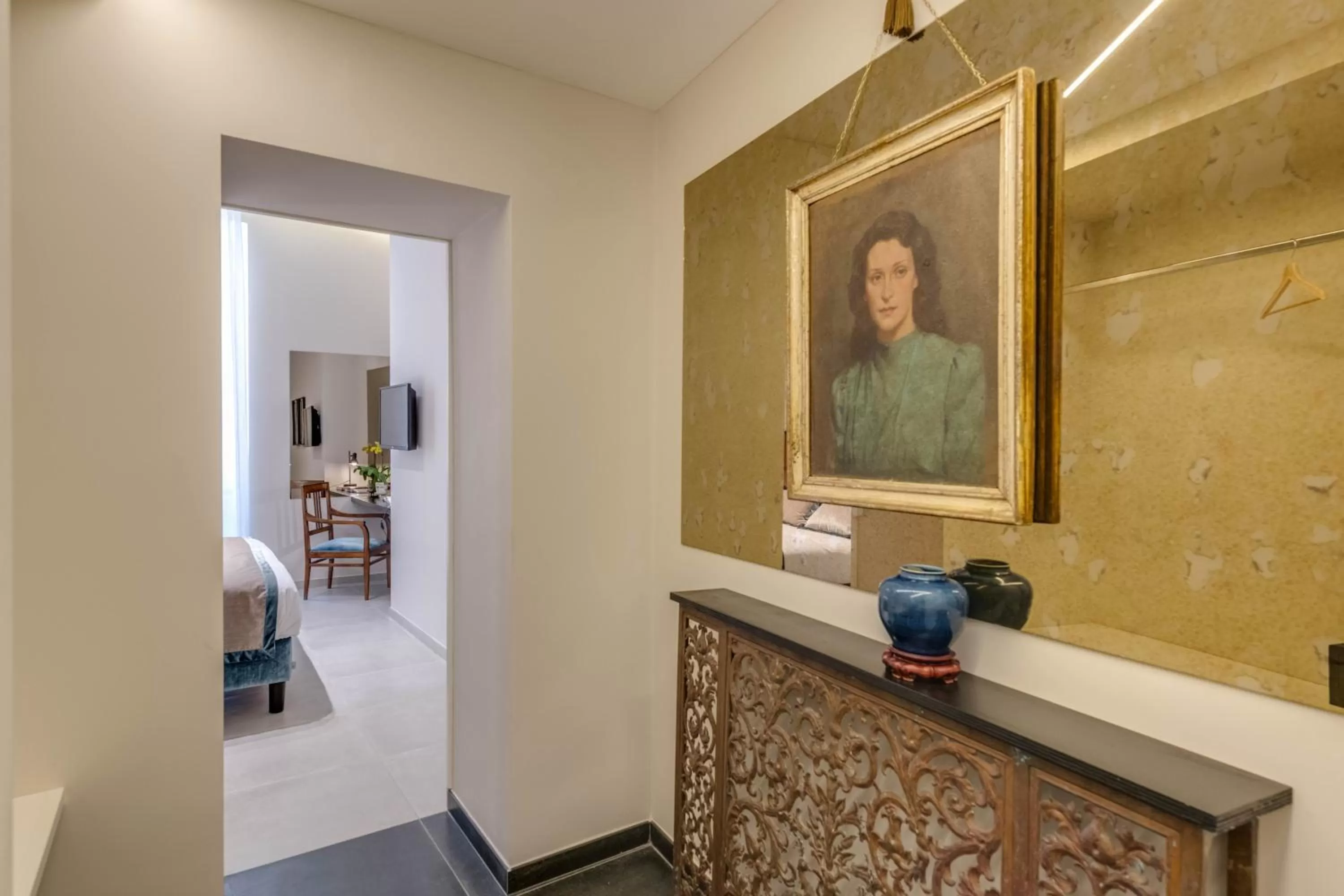 Photo of the whole room in Navona Theatre Hotel