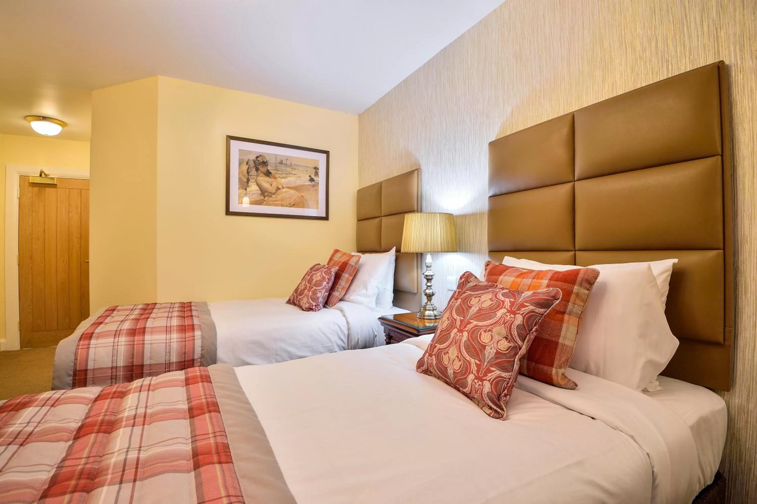 Bedroom, Bed in The Coach and Horses