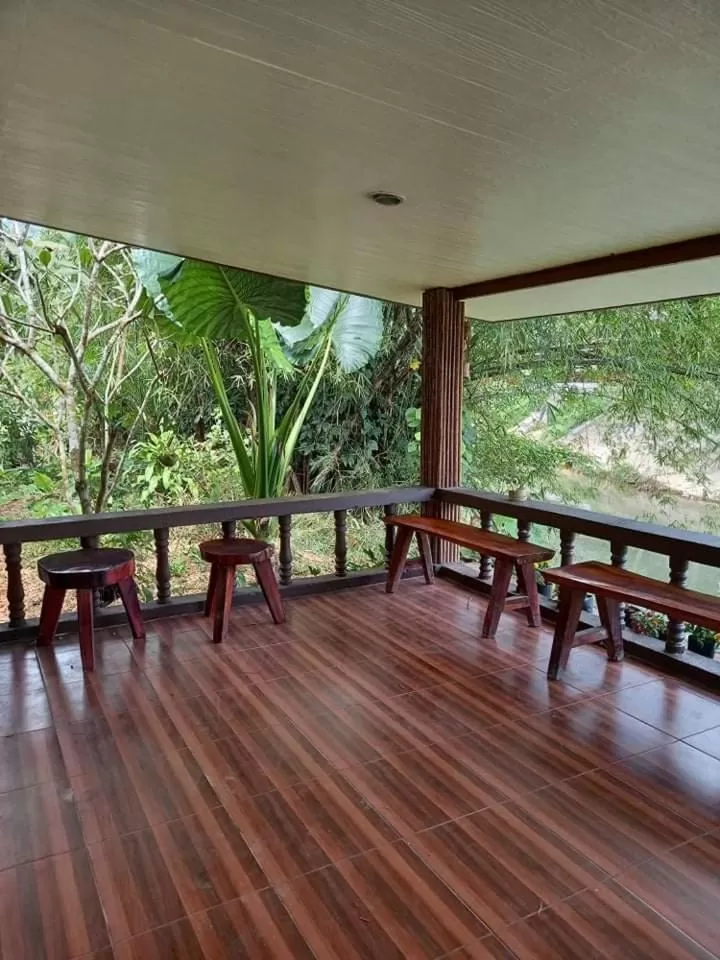 Patio in Khao Sok River & Jungle Resort