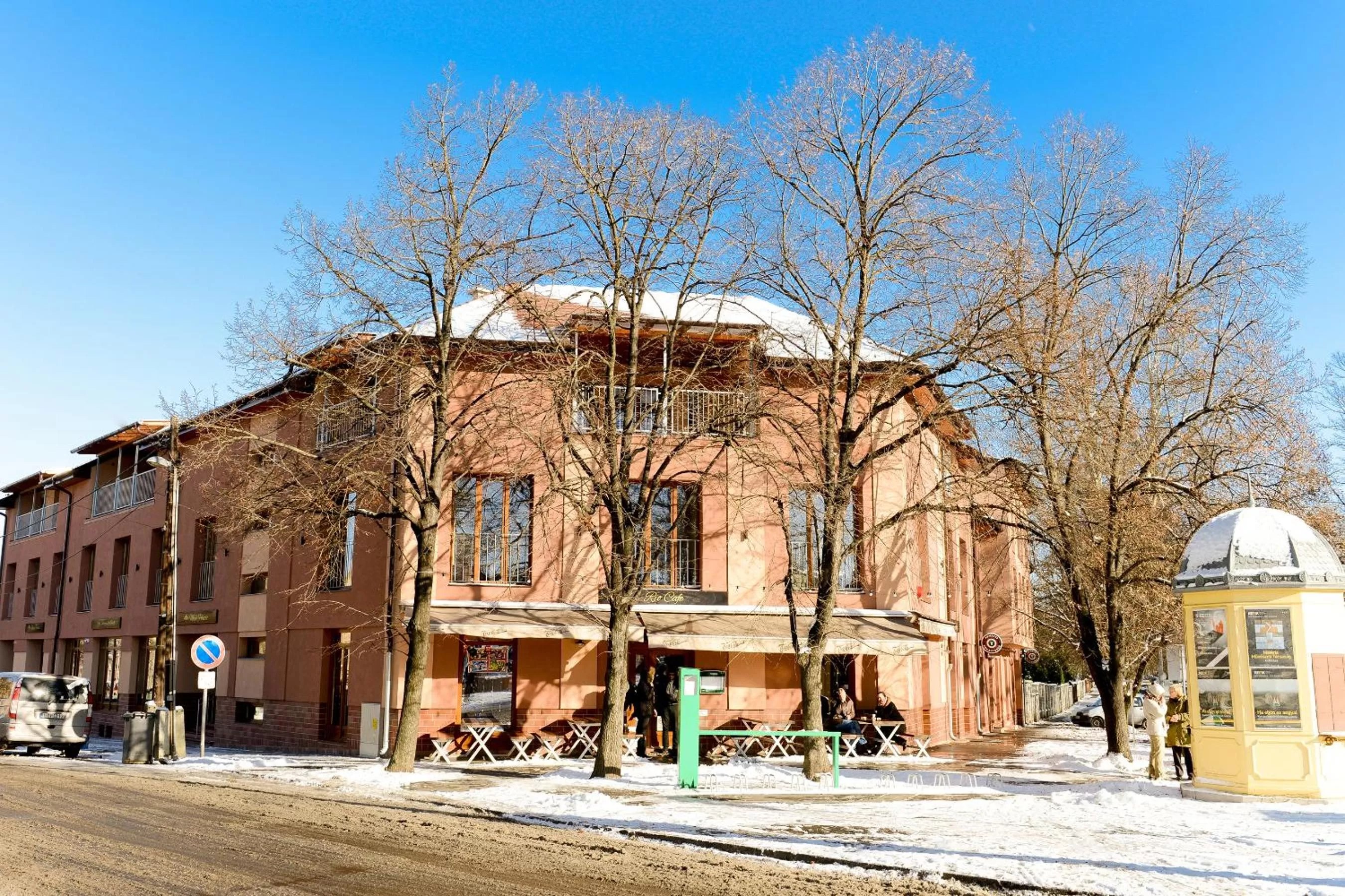 Property building, Winter in Maya Panzio